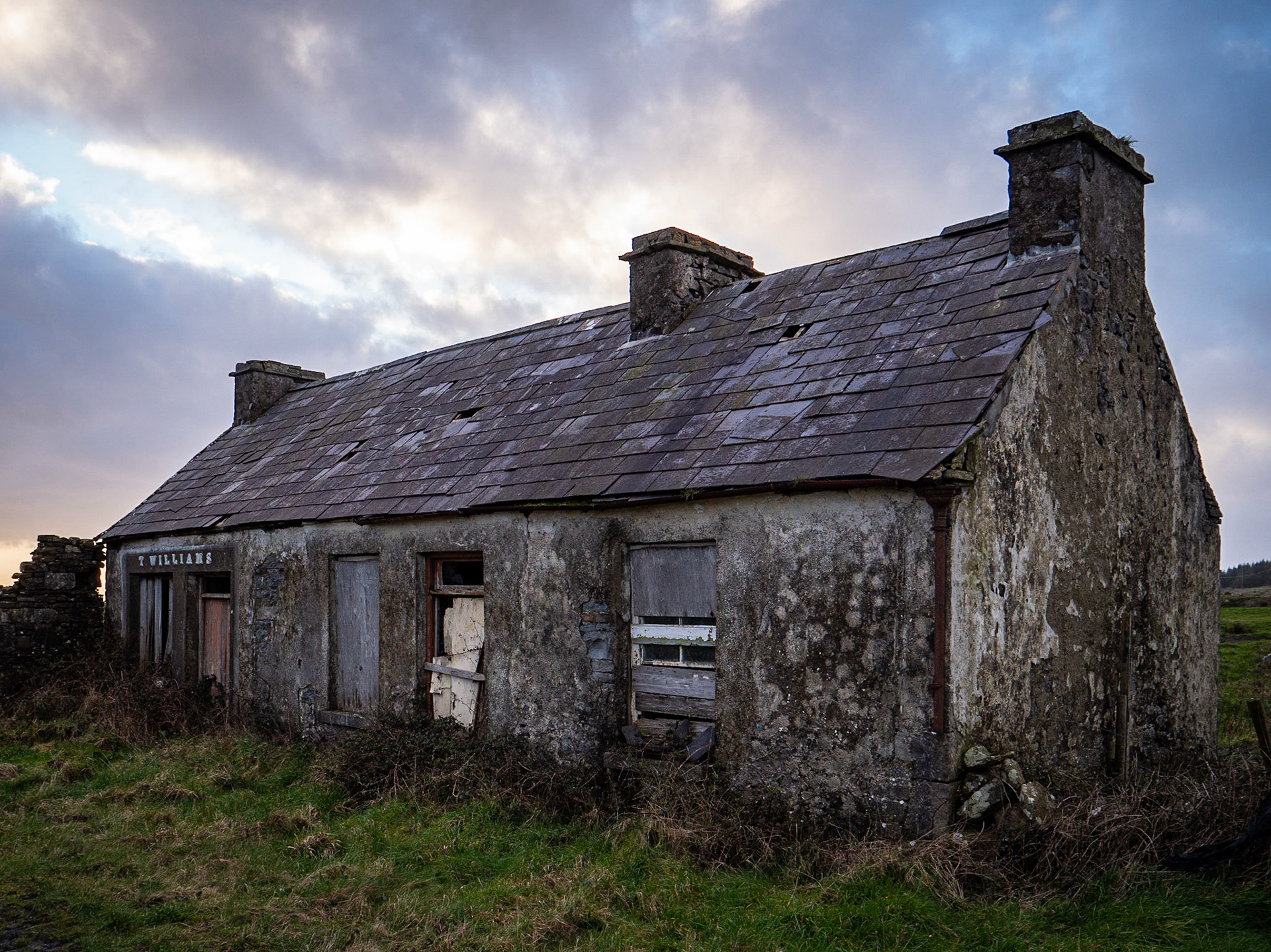 Derelict house near Doolin
