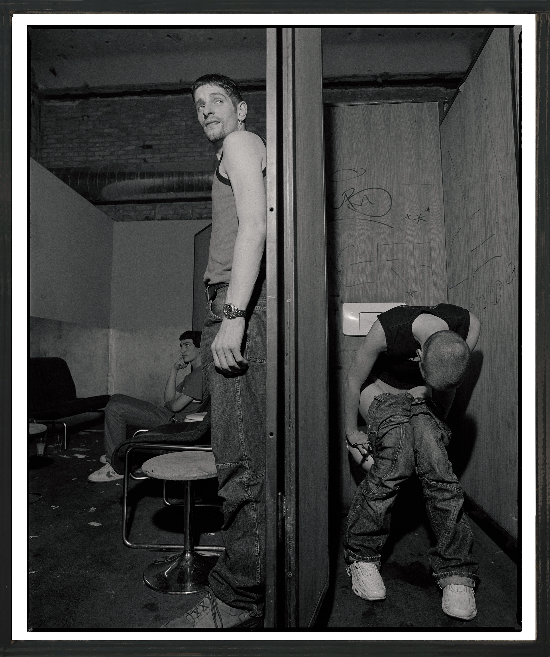 Scene in the unisex toilet of the club "Cookies", Berlin