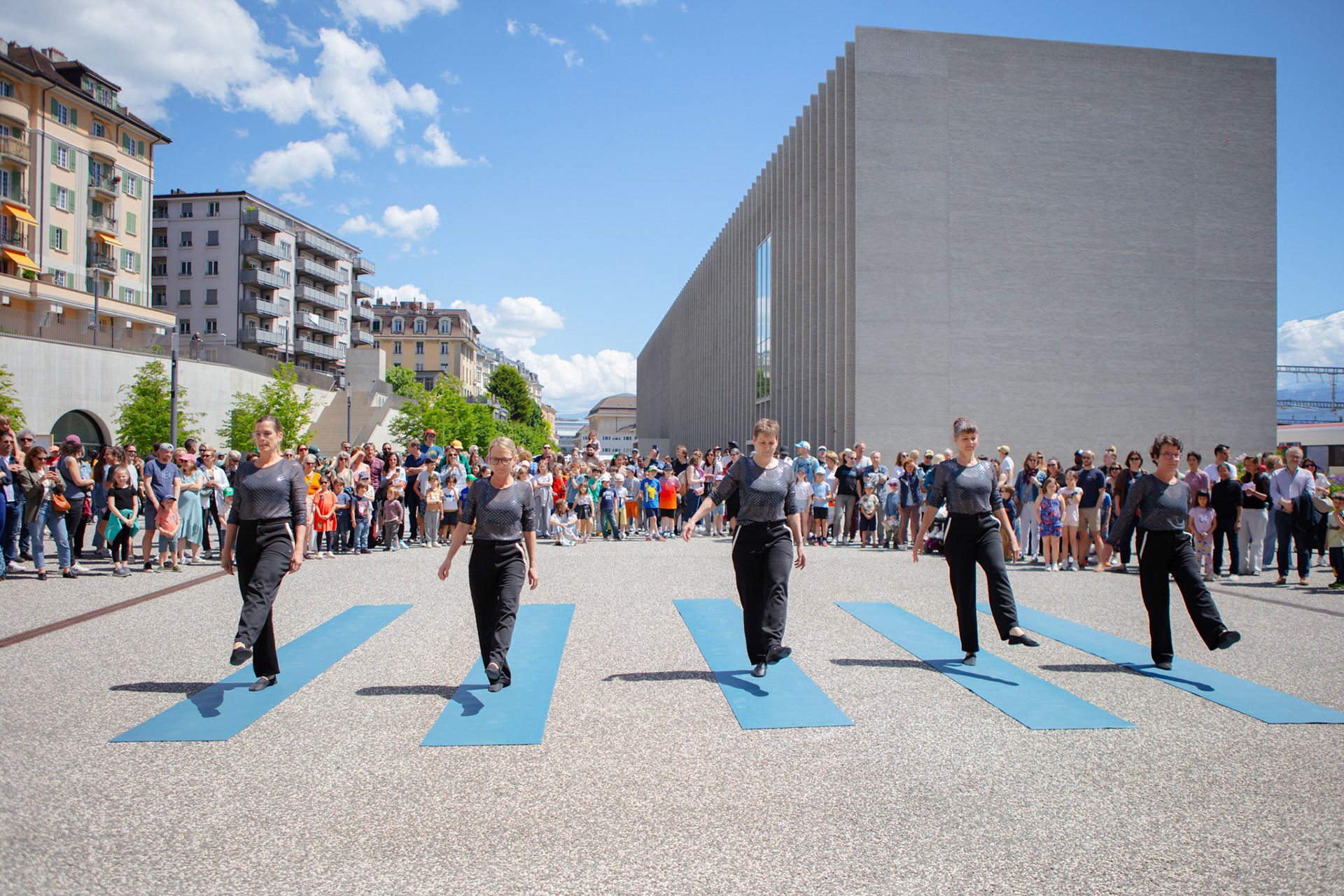 FORTES, FRANCHES, FIÈRES, FIDÈLES – étape de travail du Bis.Collectif / Céline Masson