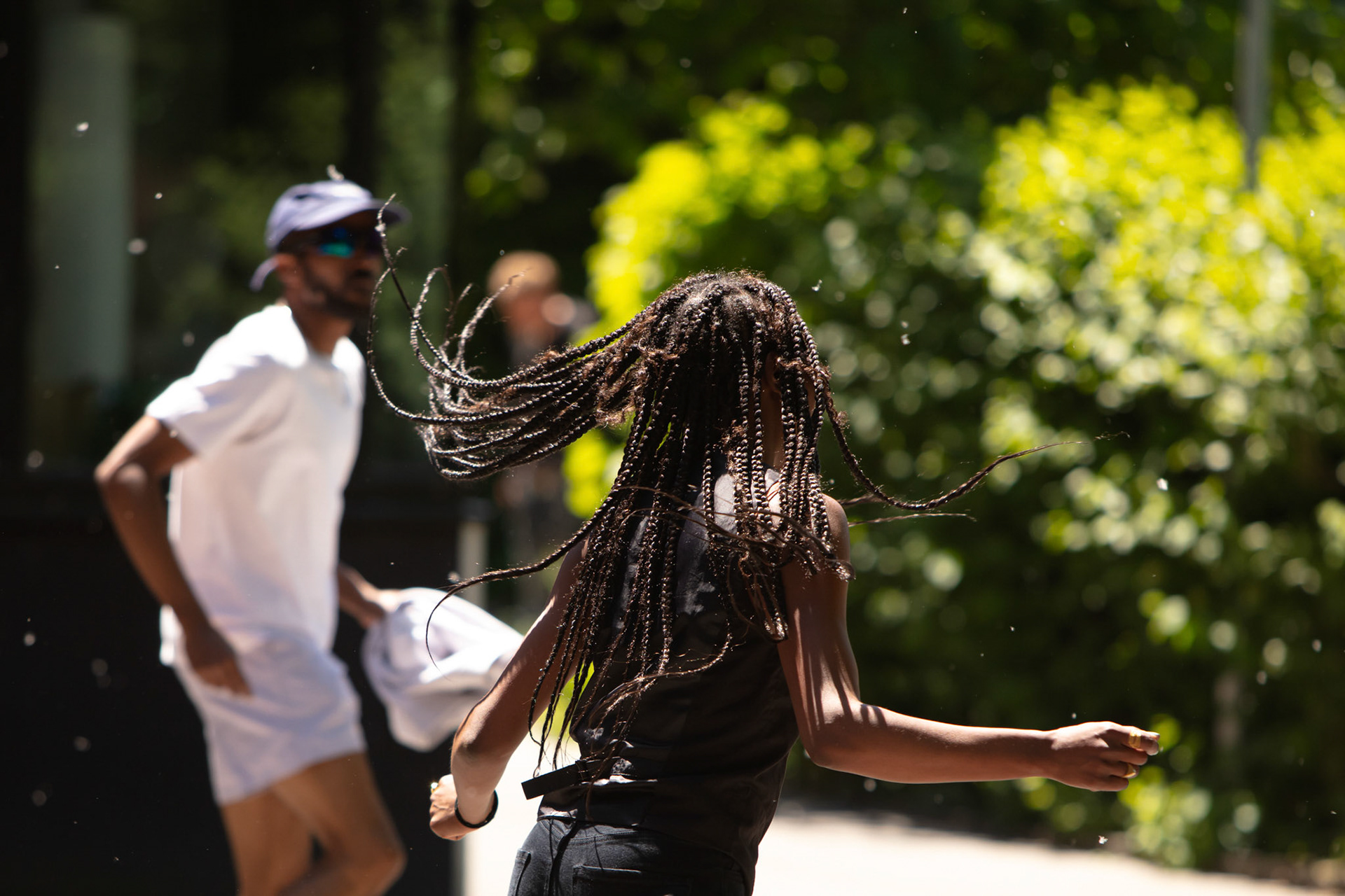 LINE DANCES – performance de Jeremy Nedd
