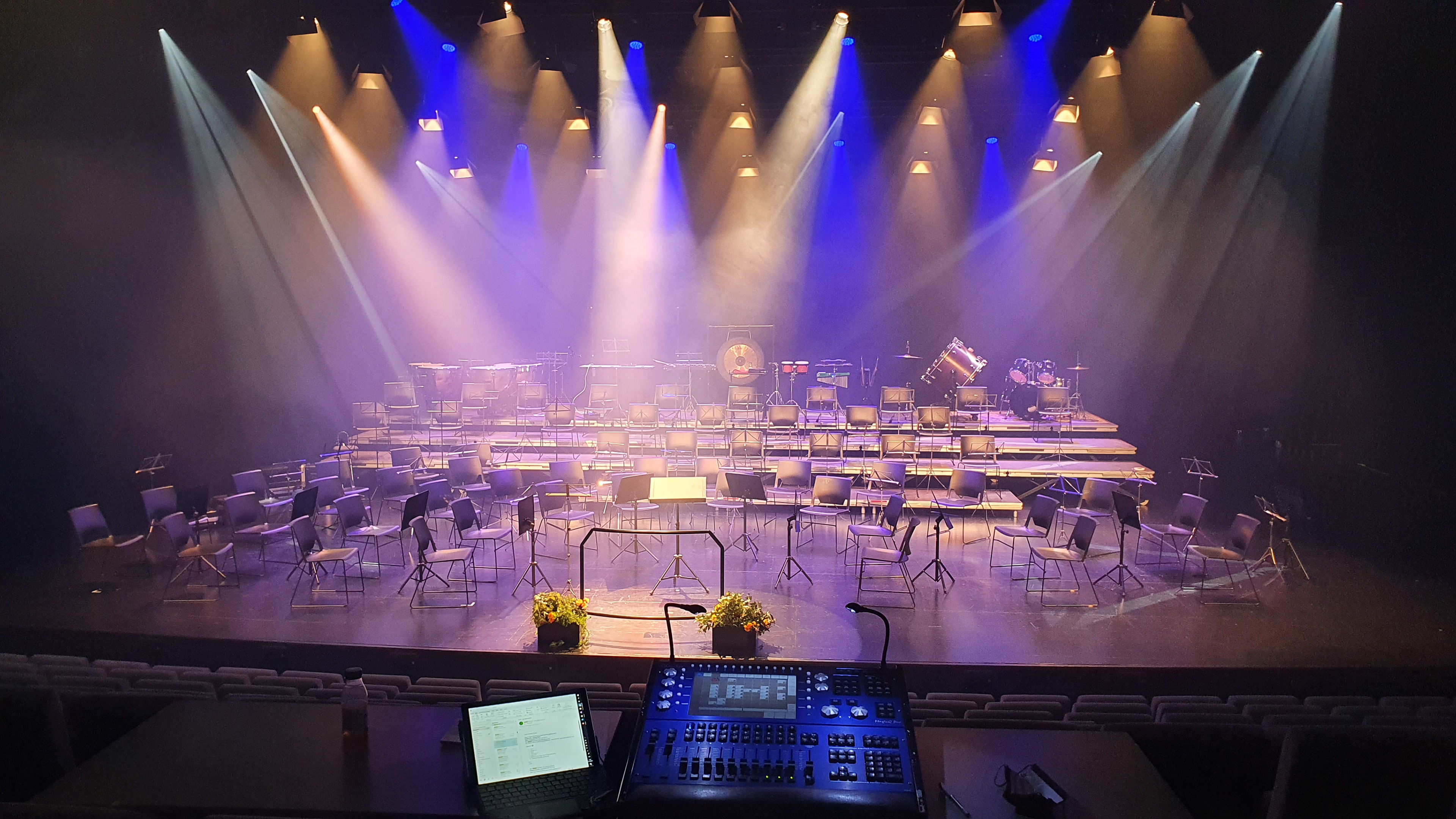 "Allegro Con Animali", concert