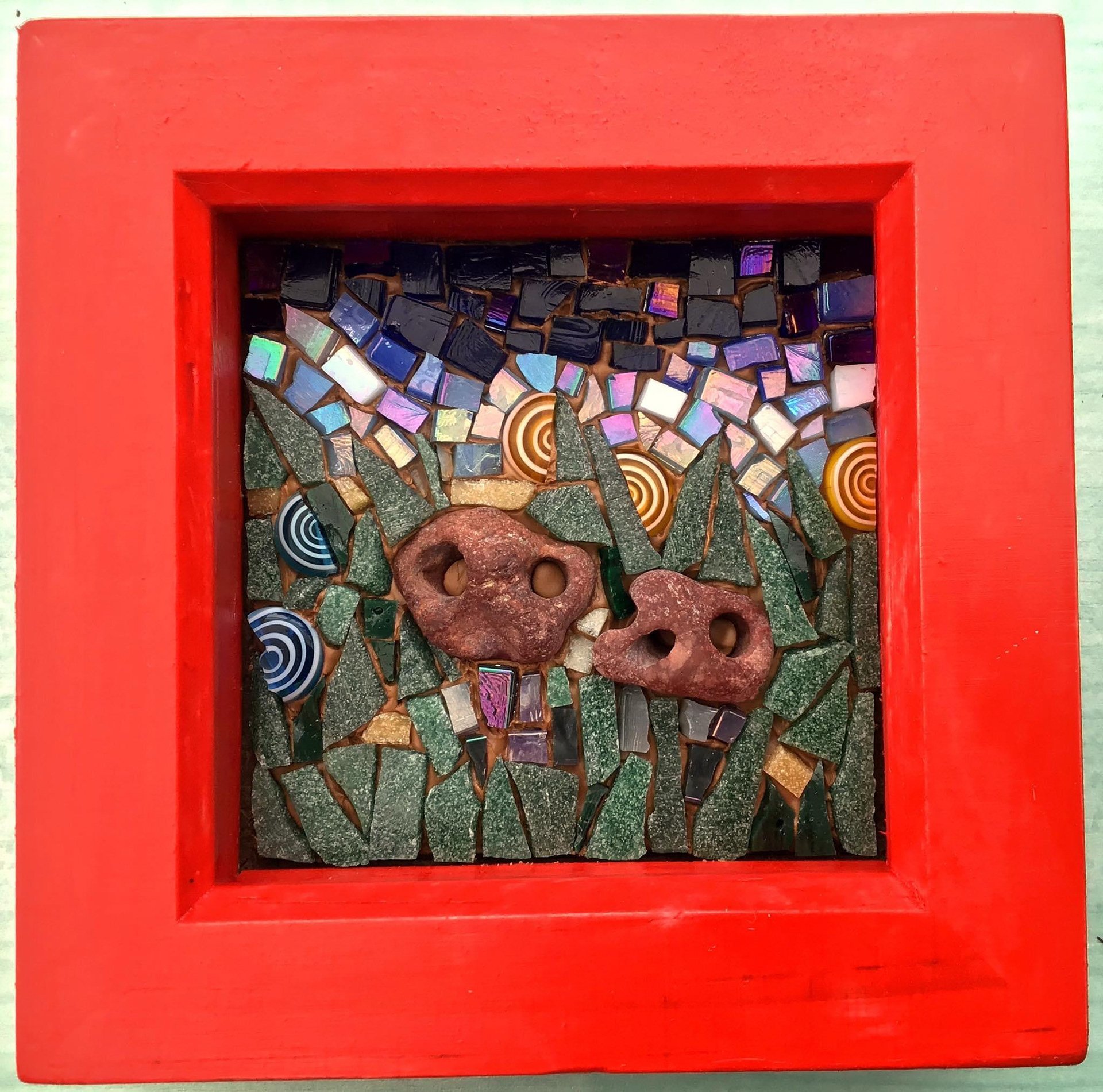 “Urban jungle”, Handmade glass, and stone with smalti, 12cm by 12 cm Allan Punton www.artopunto.co @allanpunton Homage to Henri Rousseau.