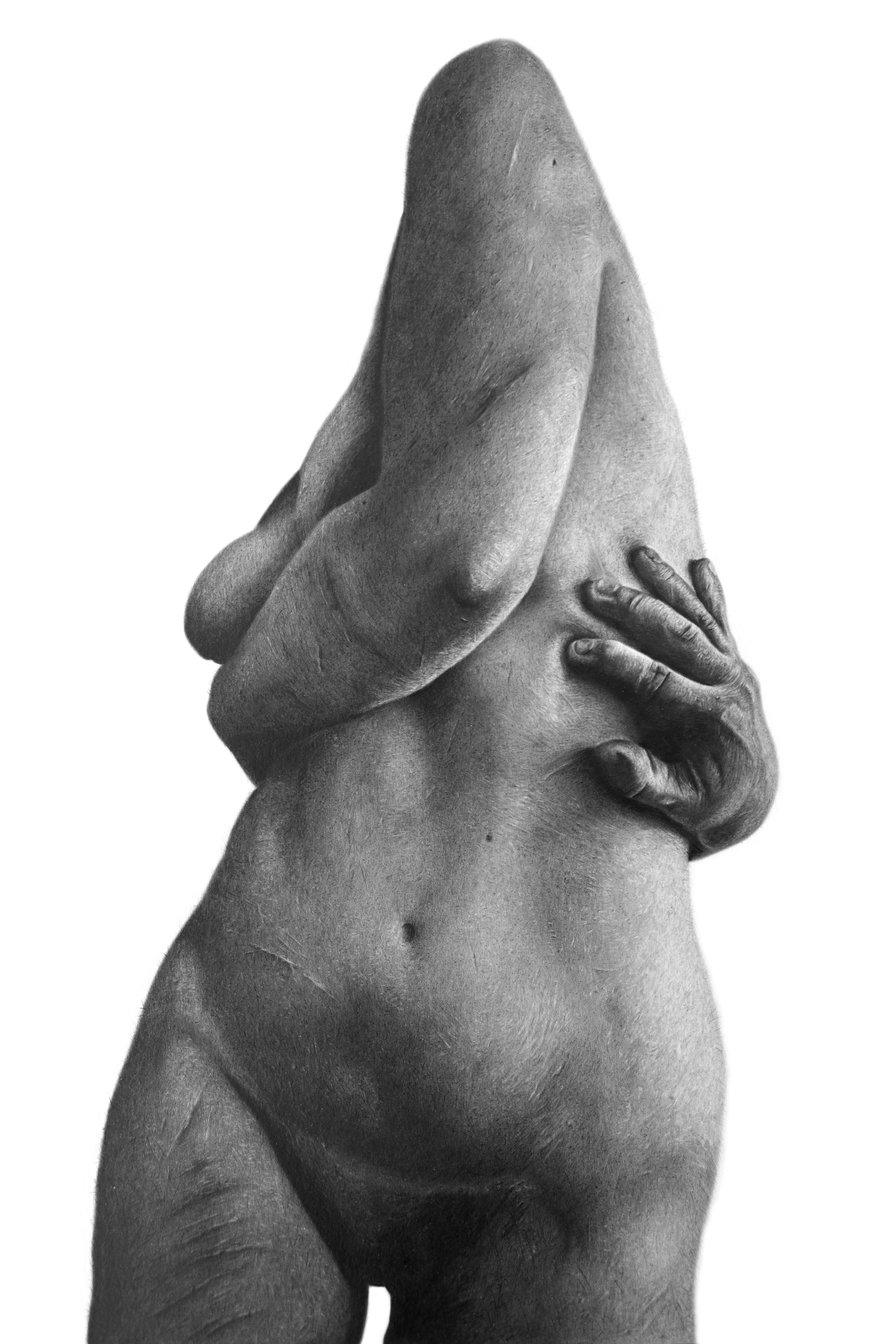 “Am I Identical to my skin?”, Jezzelle Kellam, 2022 Graphite on paper, 29.7 x 42 cm
