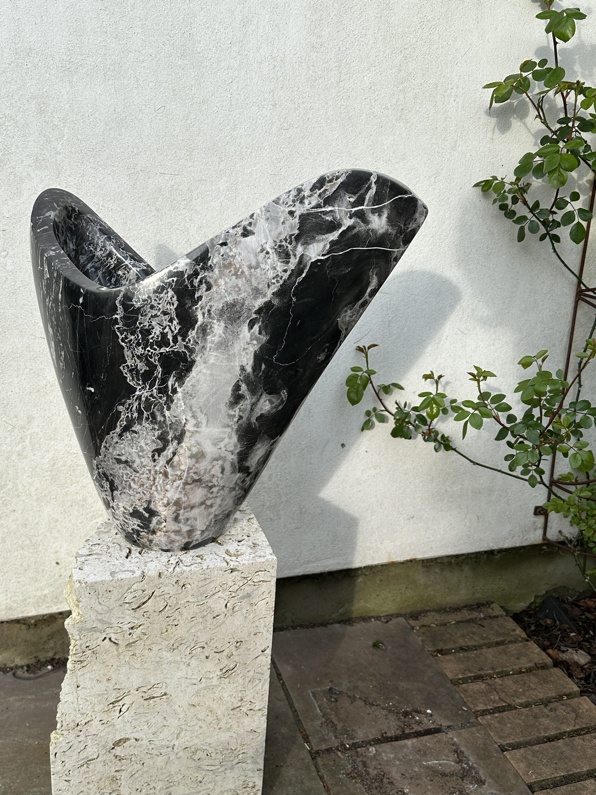 “The Unfurling Wing” David Ranby, sculpture, 2026 “The Unfurling Wing describes how the Nero Portoro marble wing is gradually opening. The aim was to give a sense of movement in the stone, with few flat surfaces. The hard edges of the outside of the wing aim to contrast with the curve of the main "body". Carved in 2026, in Pietrasanta, the marble is one of the rarest from the Carrara area. The 25kg carving was carefully pulled home in a suitcase by train, from Italy to Yorkshire.” @ranbydavid 