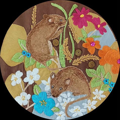 ‘’Mouse Muse’’ Aran Illingworth, textile, 2020 Applique and handstitched aran-i.com