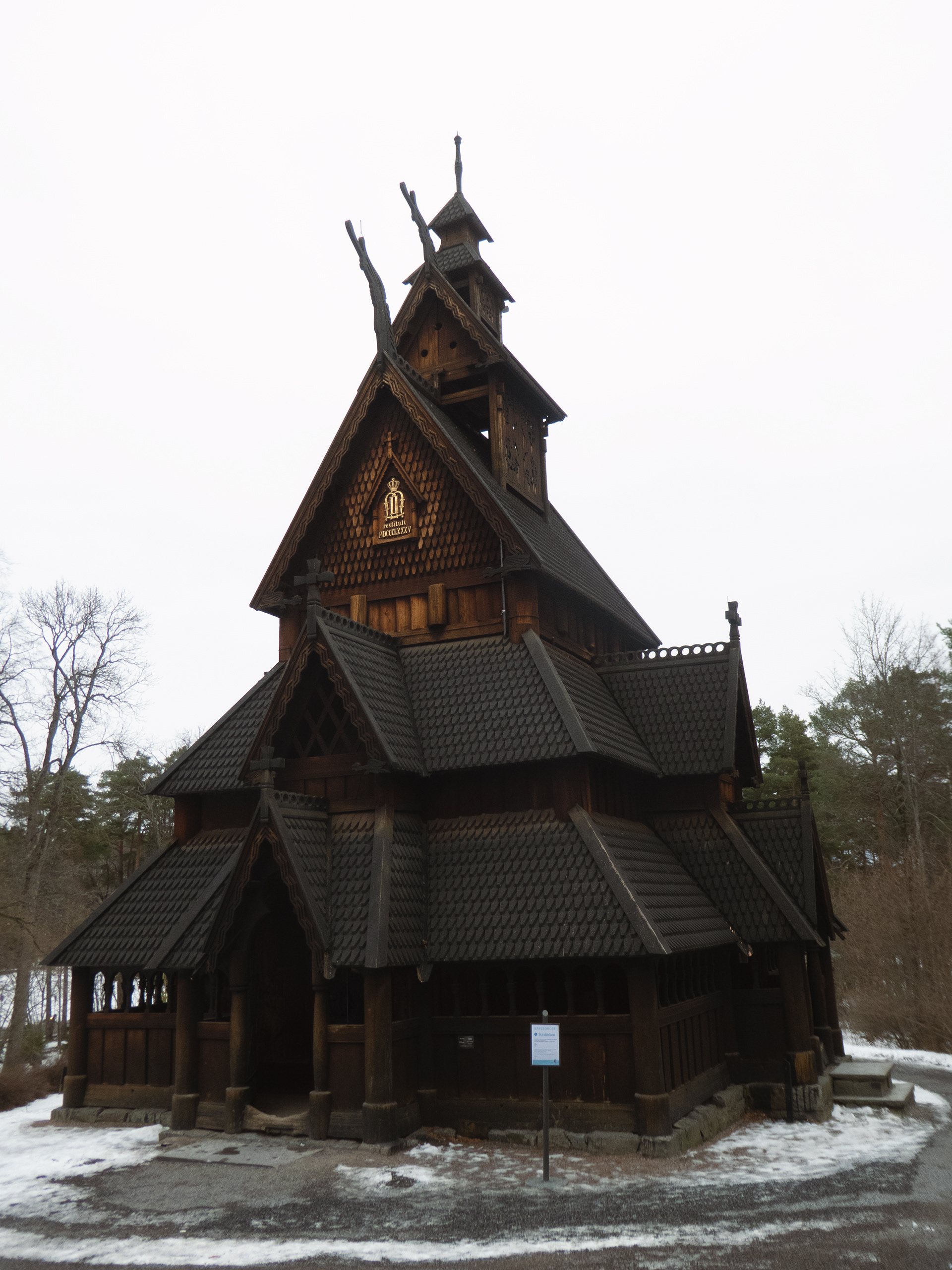 Gol Stave Church (Gol Stavkirke)