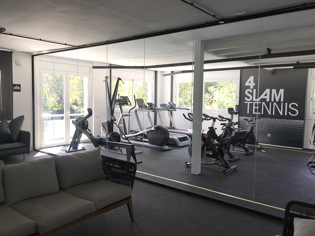 Adaptación del logo a gran formato