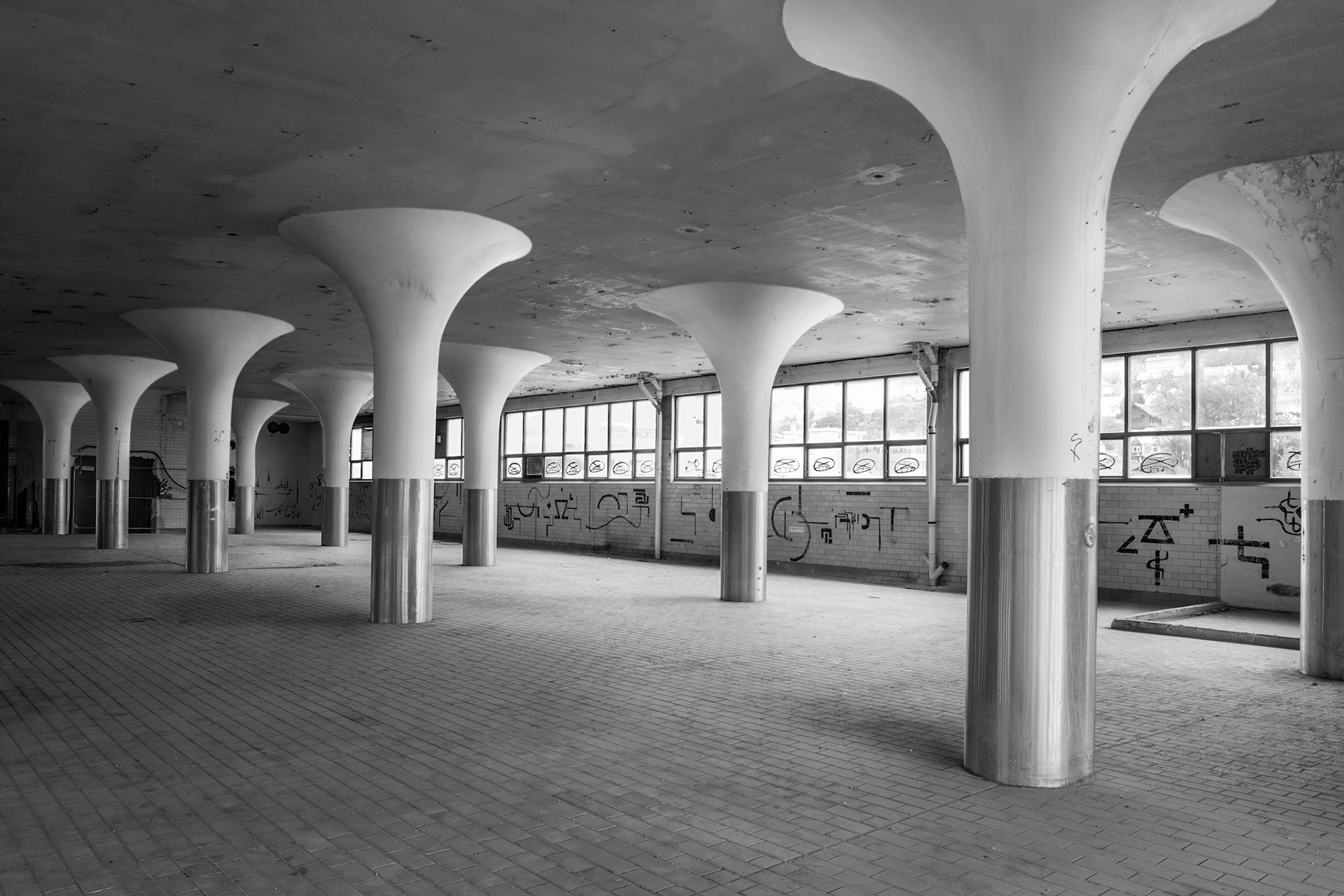 Curved Columns