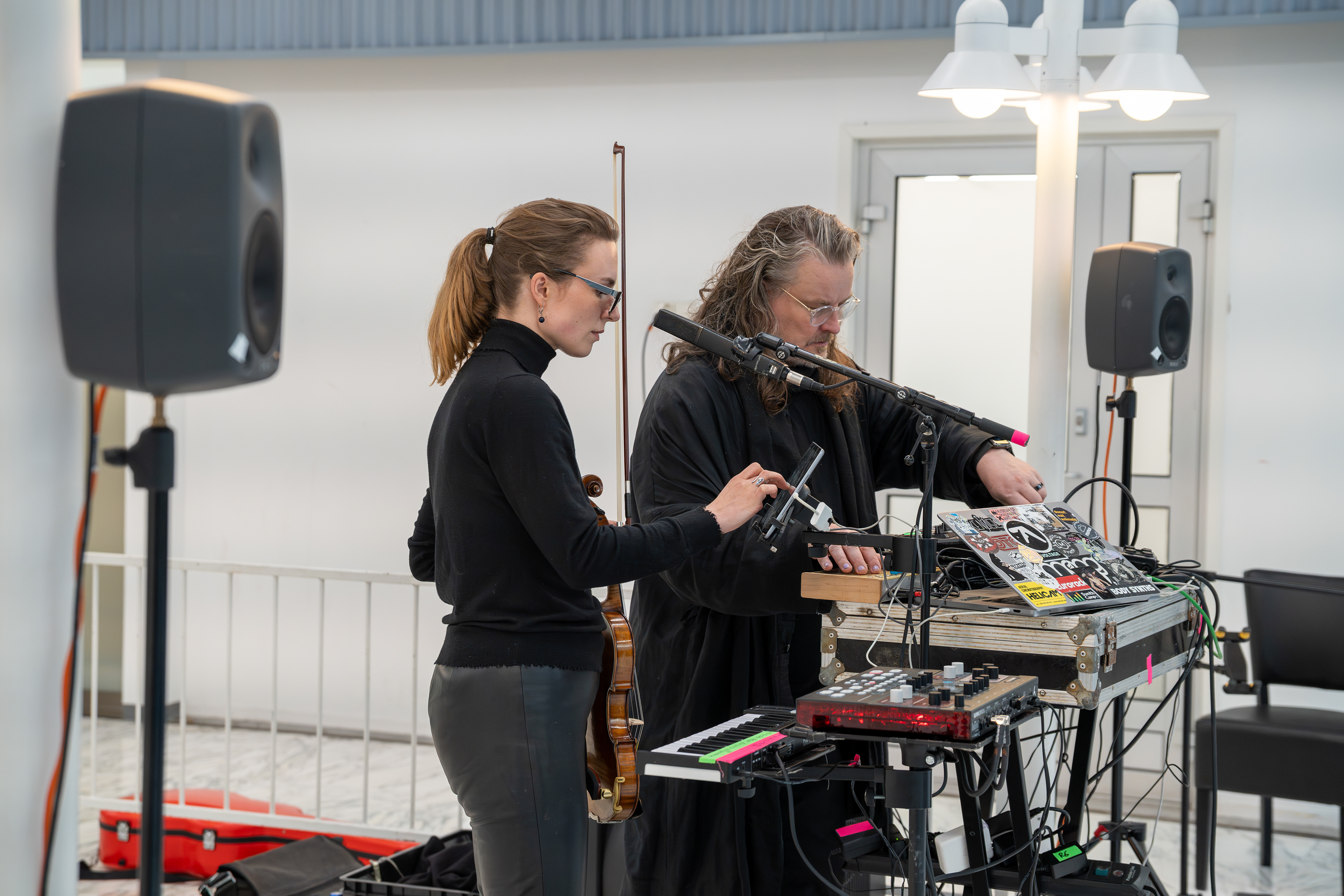 Festival opening performance by Fourest. (Picture: Siavash Minaravesh)