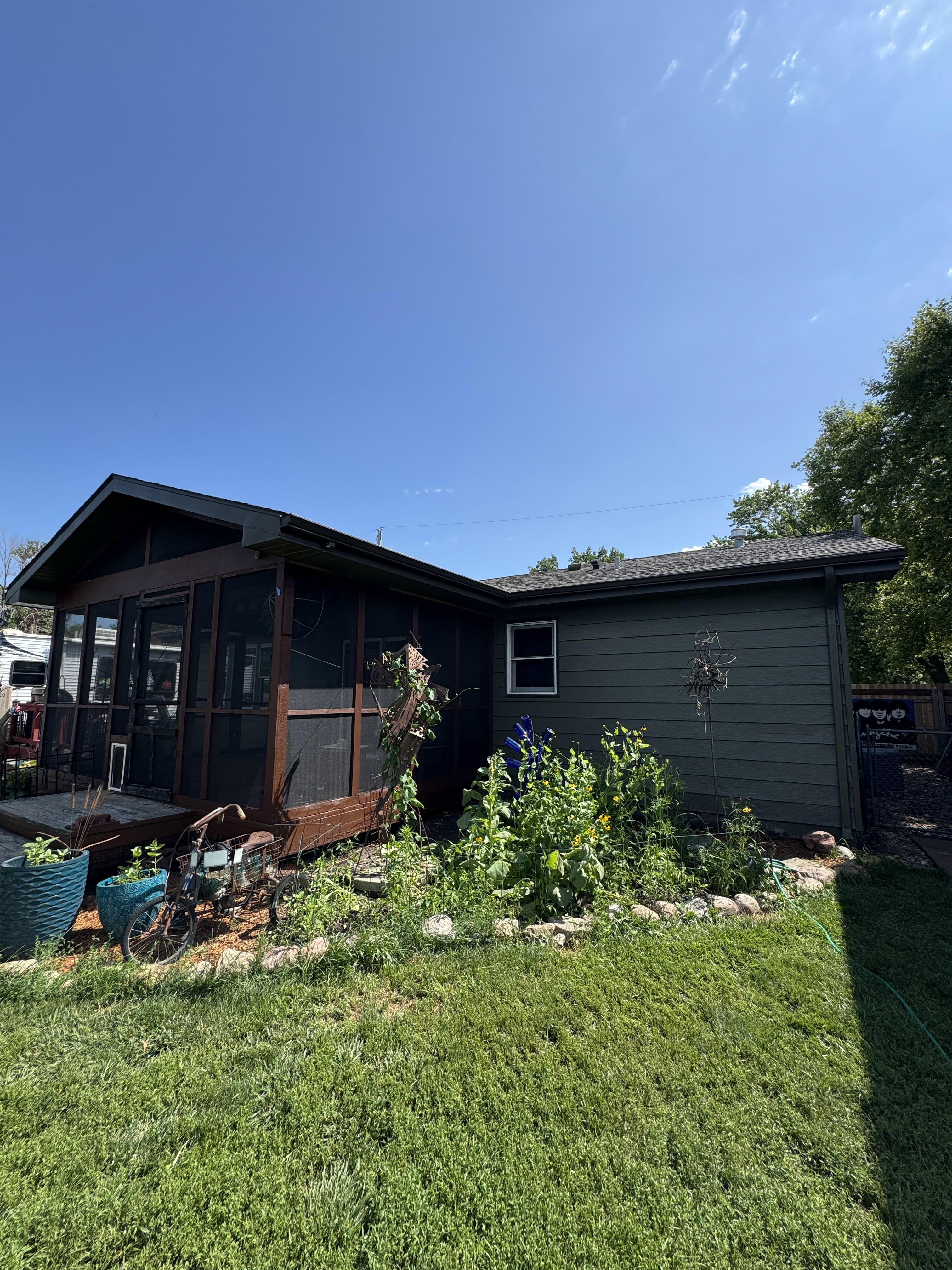 Exterior House +Trim & Gutters