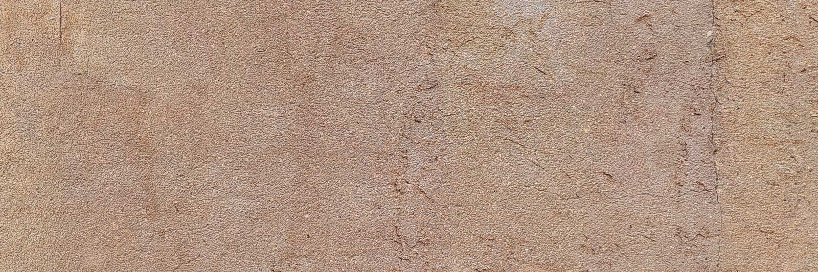 Mur en crépi beige foncé