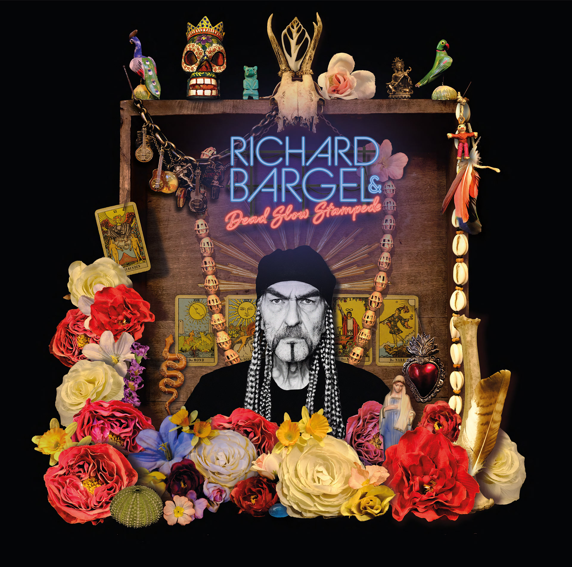 Cover art, photography (portrait and object / with Fabio Nettekoven), drawing/painting (Tarot cards), typography, editing, effects, collage / compositing.