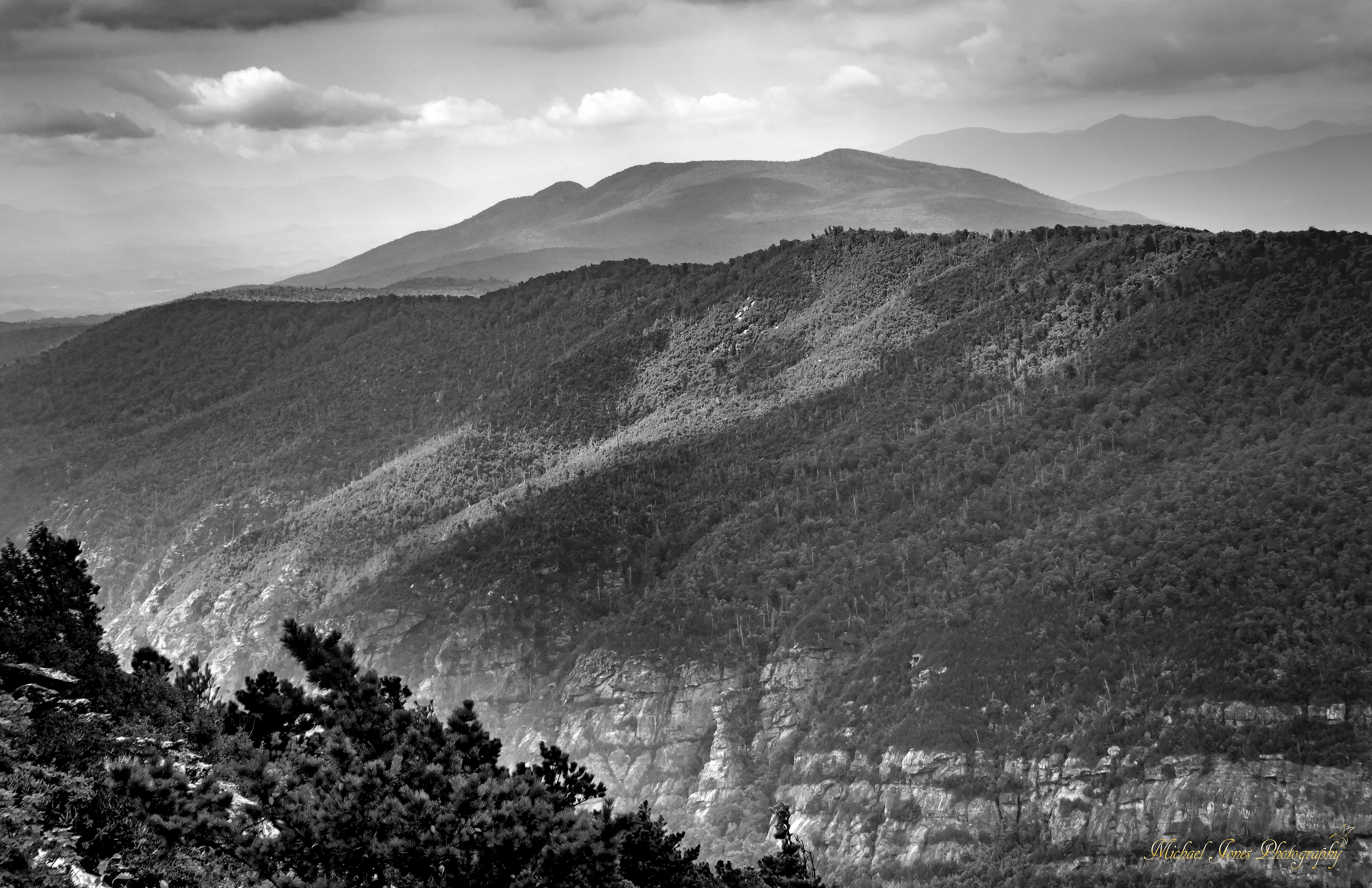 Southwest (BW) - Linville Gorge, NC
