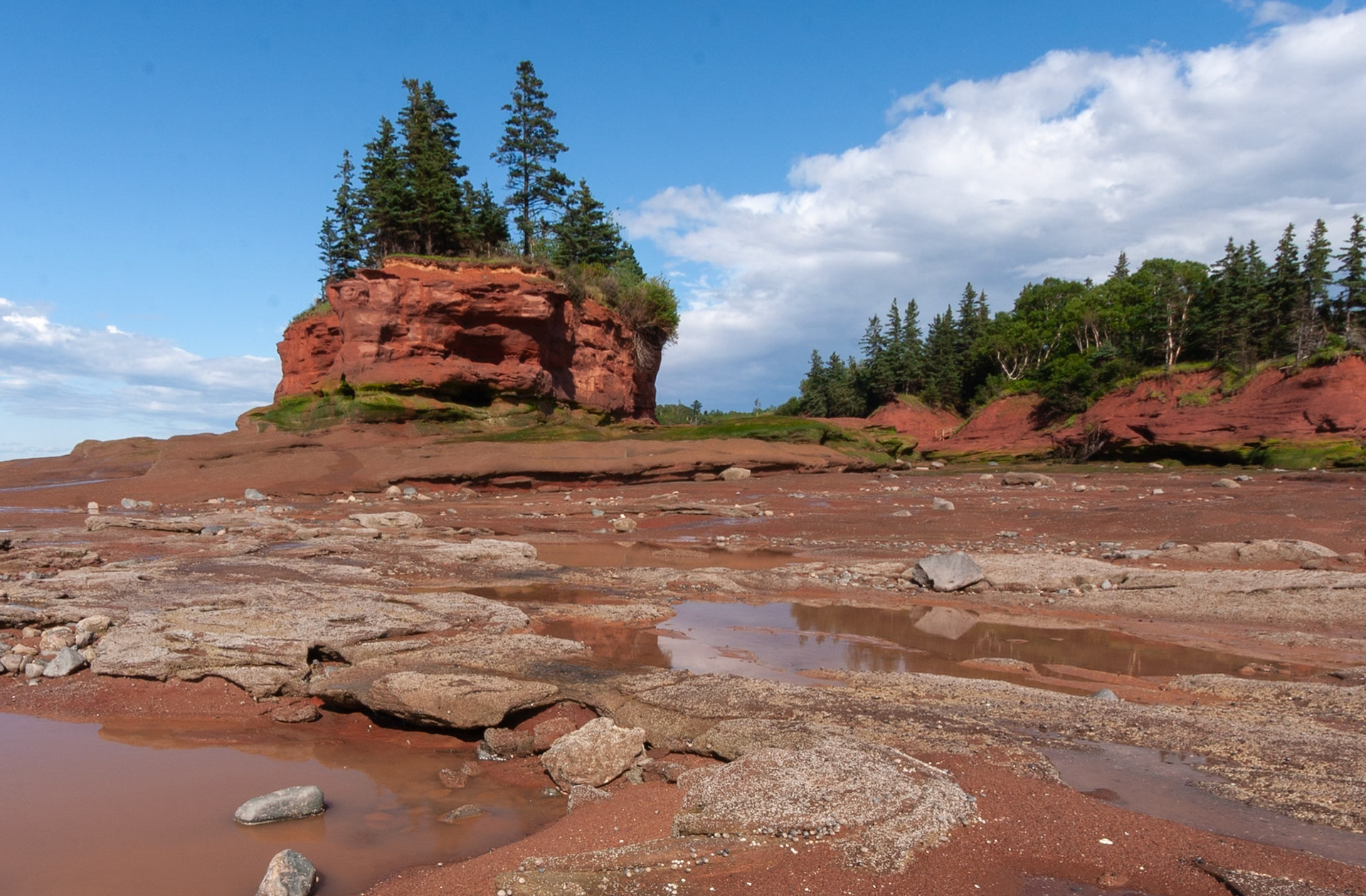 Hopewell Rocks, Nova Scotia