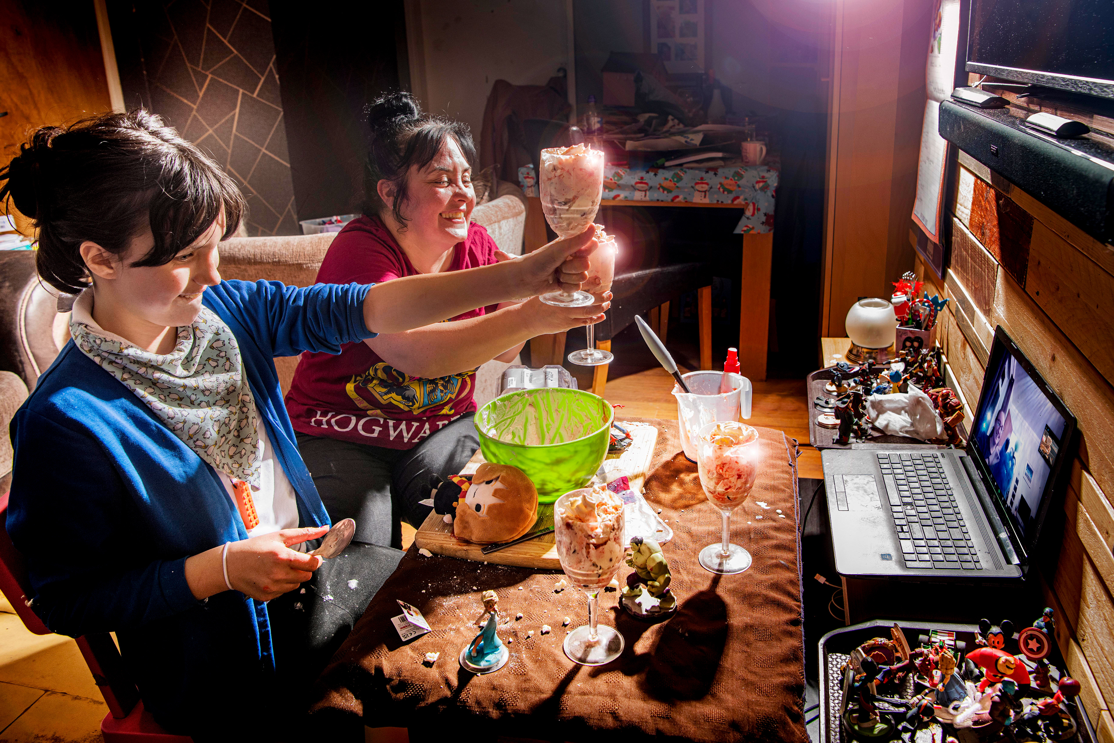 Virtual Buddying session between a volunteer and participant captured on screen – Birmingham photography project.