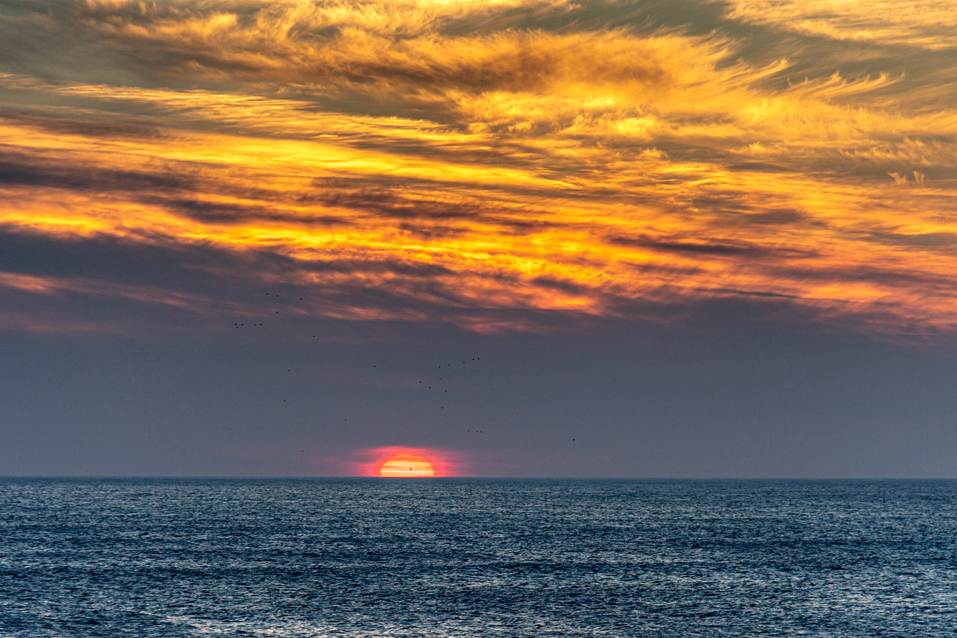 Sun going into the sea
