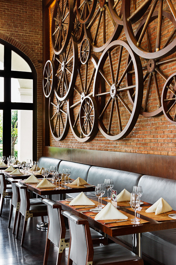 EL CORTE STEAKHOUSE
