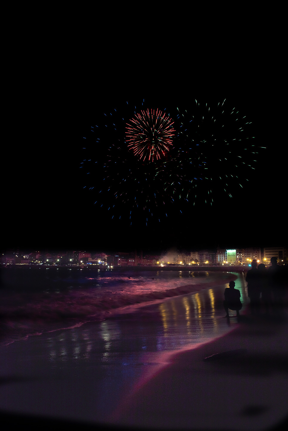 Pirotecnia Valecea - Fuegos artificiales espectáculos pirotécnicos