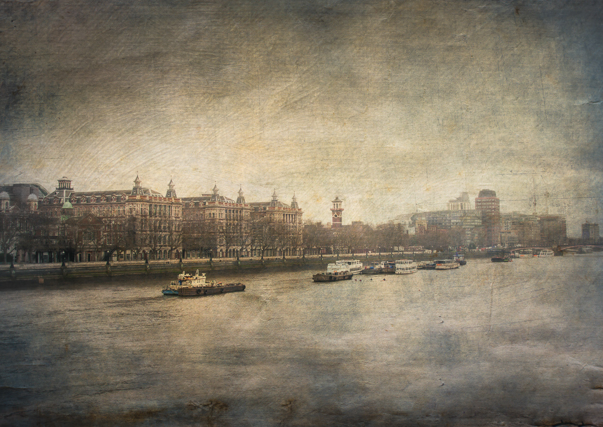 A Dull Day On The Thames