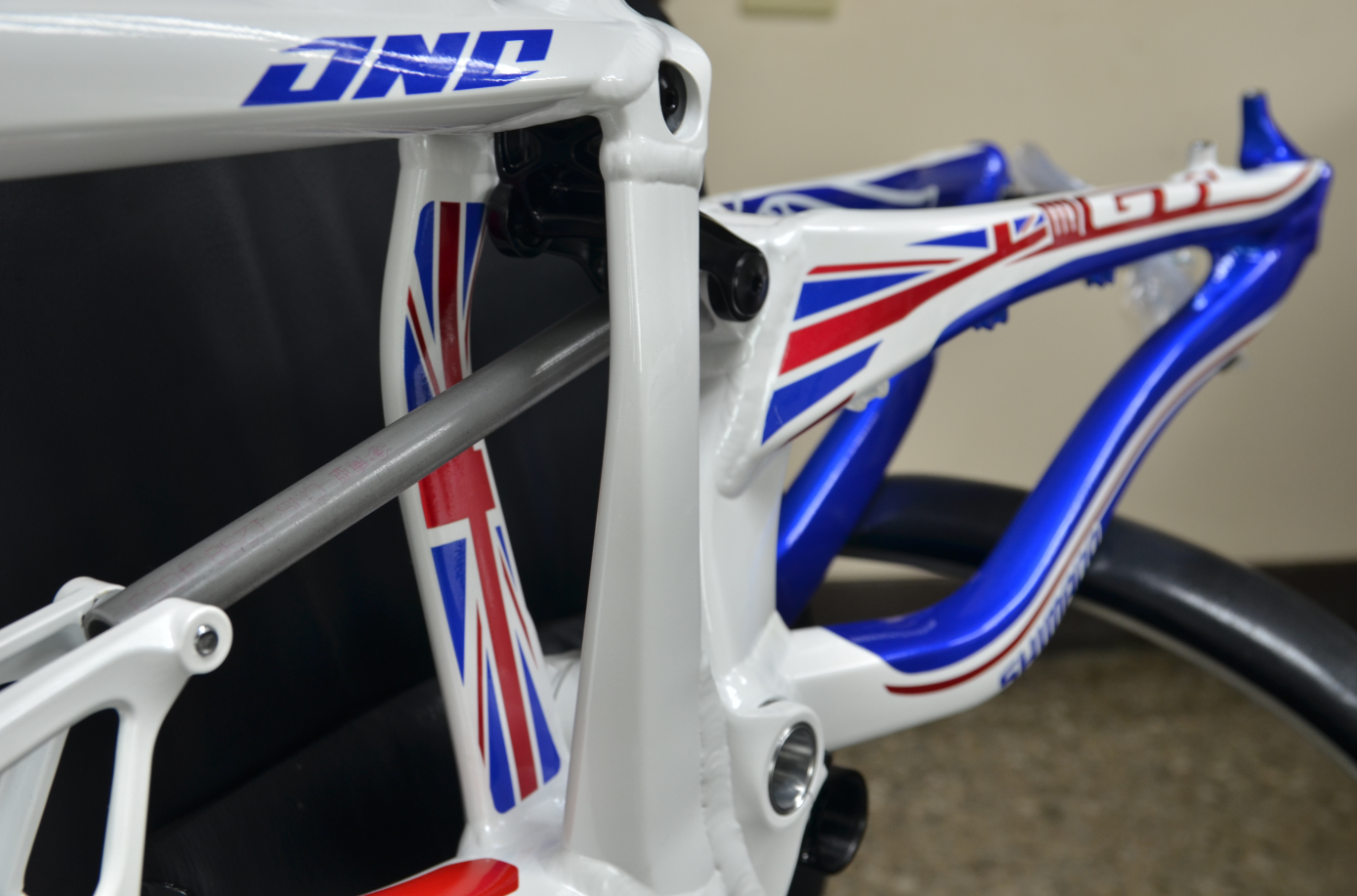 Atherton Racing World Championship Bike - Detail