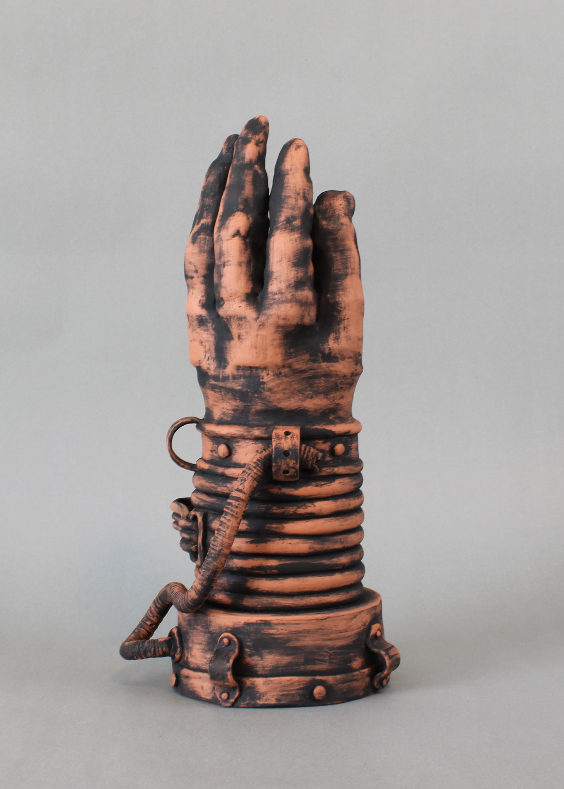 35 x 17.5 x 16.5 cm