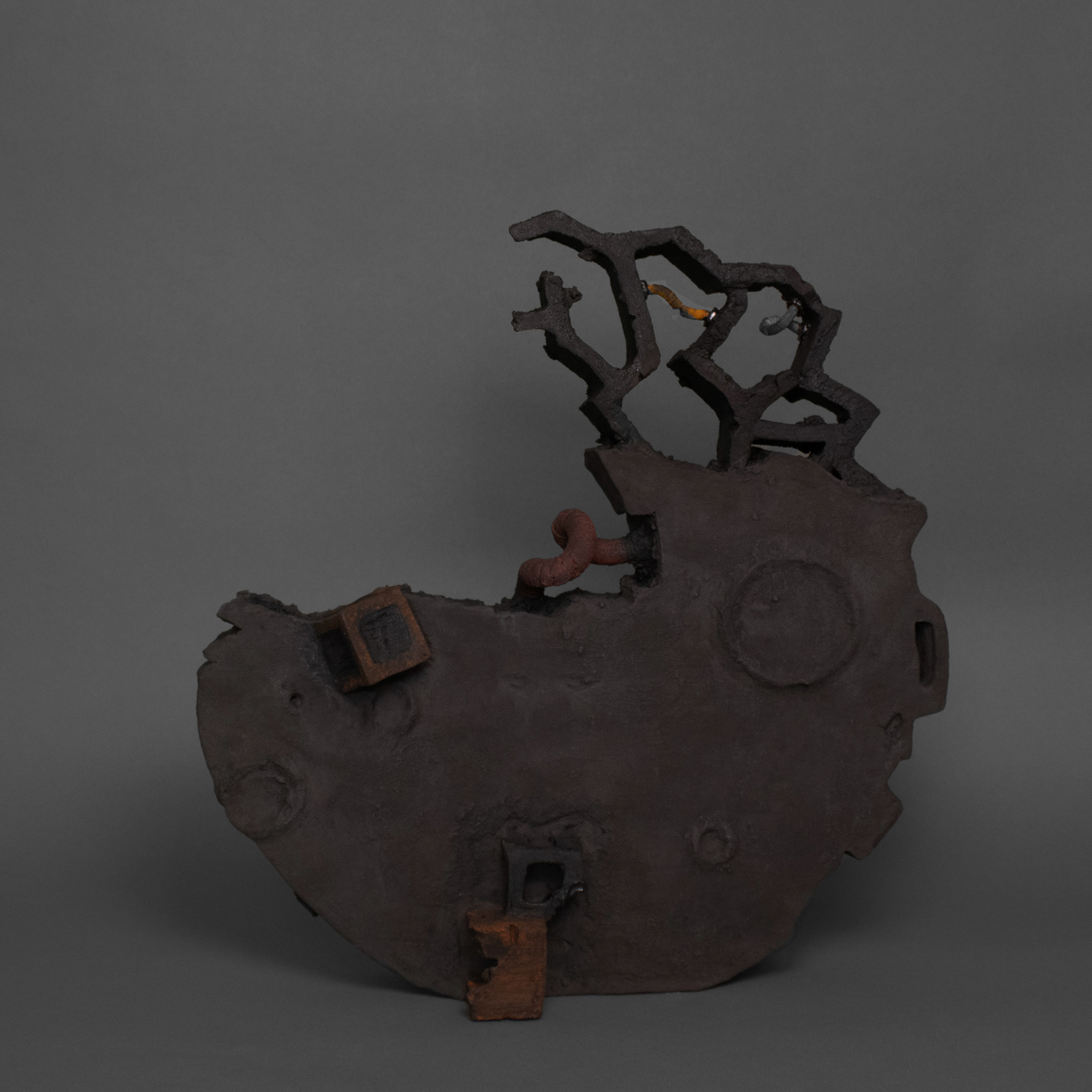 14 1/8 x 14 x 3"