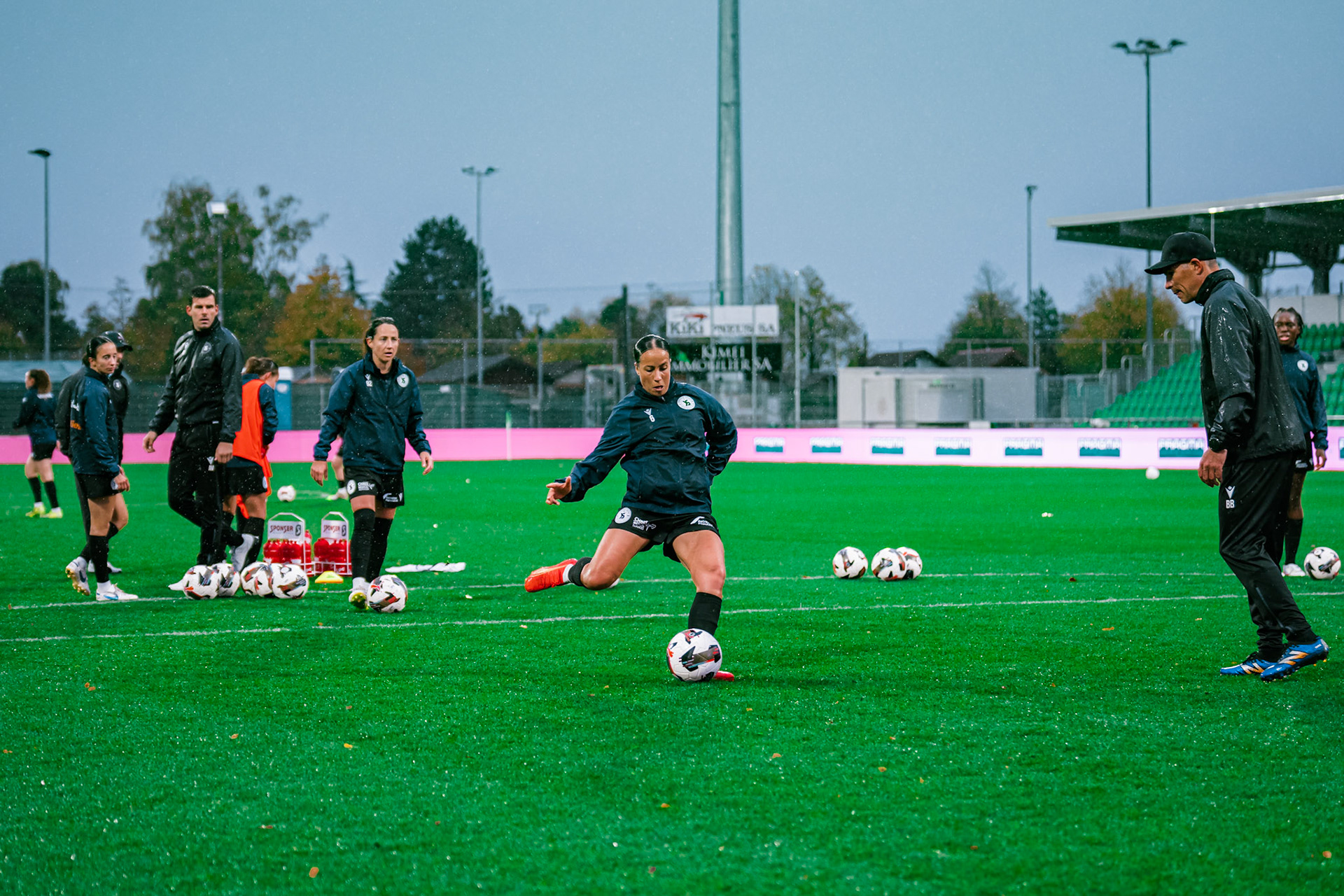 Match de championnat LNB féminine opposant Yverdon Sport FC et le FC Lugano au Stade Municipal, Yverdon-les-Bains. (Christian António / LibsVisuals.com)