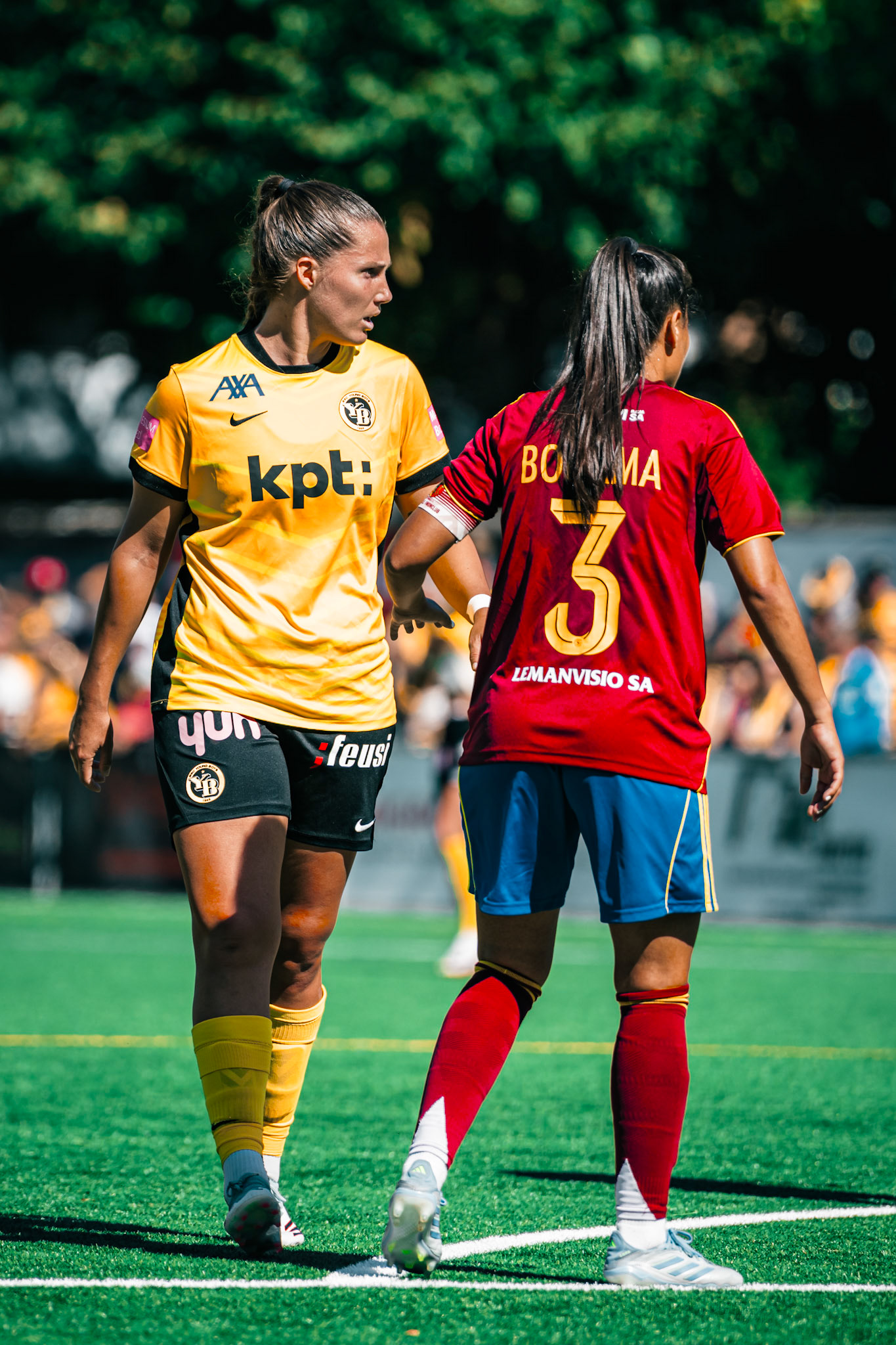 Match de l’AXA Women’s Super League opposant BSC YB Frauen et Servette FC Chênois Féminin au Spitalacker (Kunstrasenfeld), Bern. (Christian António/LibsVisuals.com)