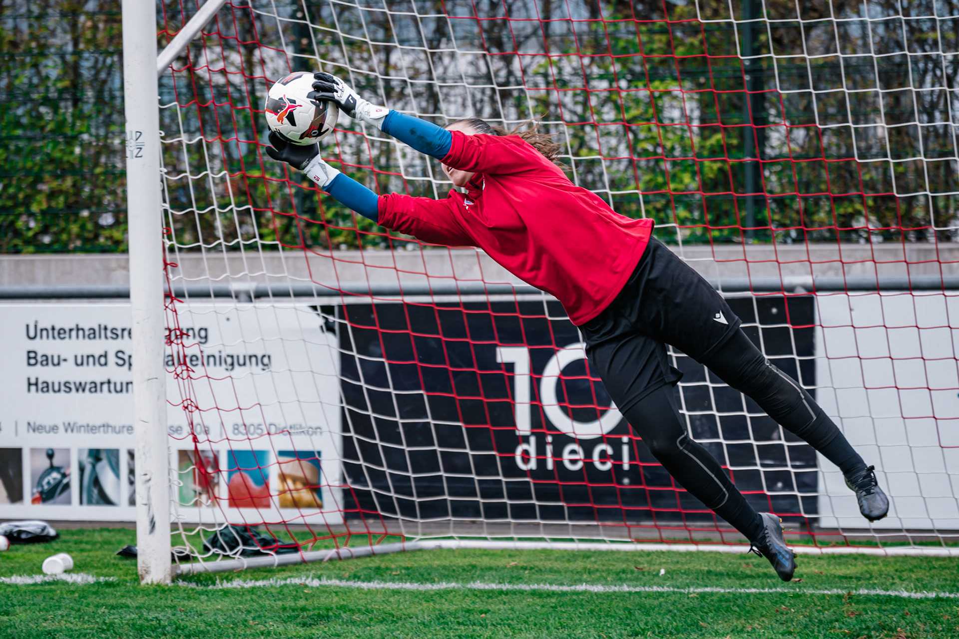 Women’s Super League / tour de promotion/relégation FC Rapperswil-Jona - Yverdon Sport FC au Grünfeld (Christian António/LibsVisuals.com)