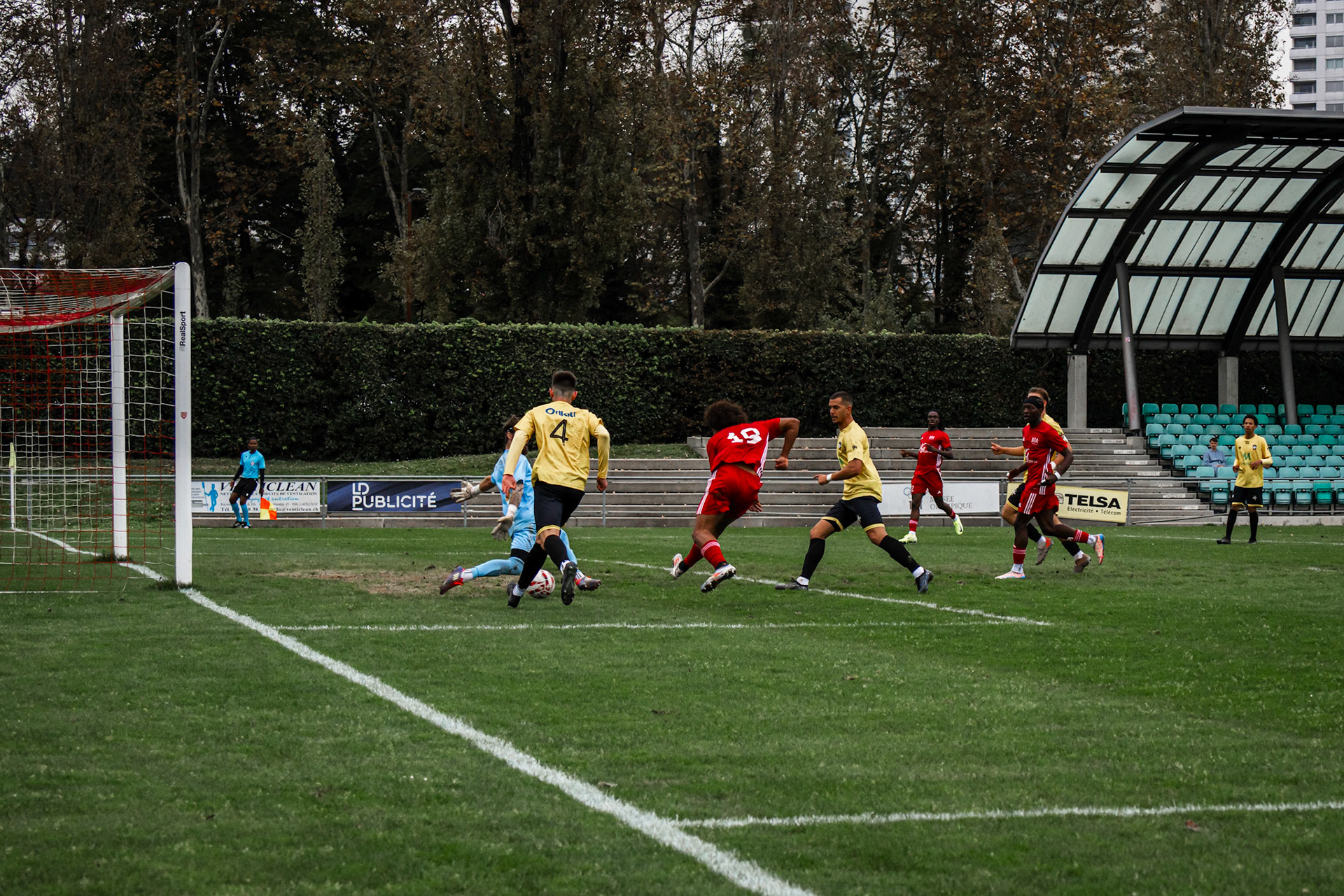 2e Ligue interrégionale FC Stade-Lausanne-Ouchy III - Signal FC Bernex-Confignon