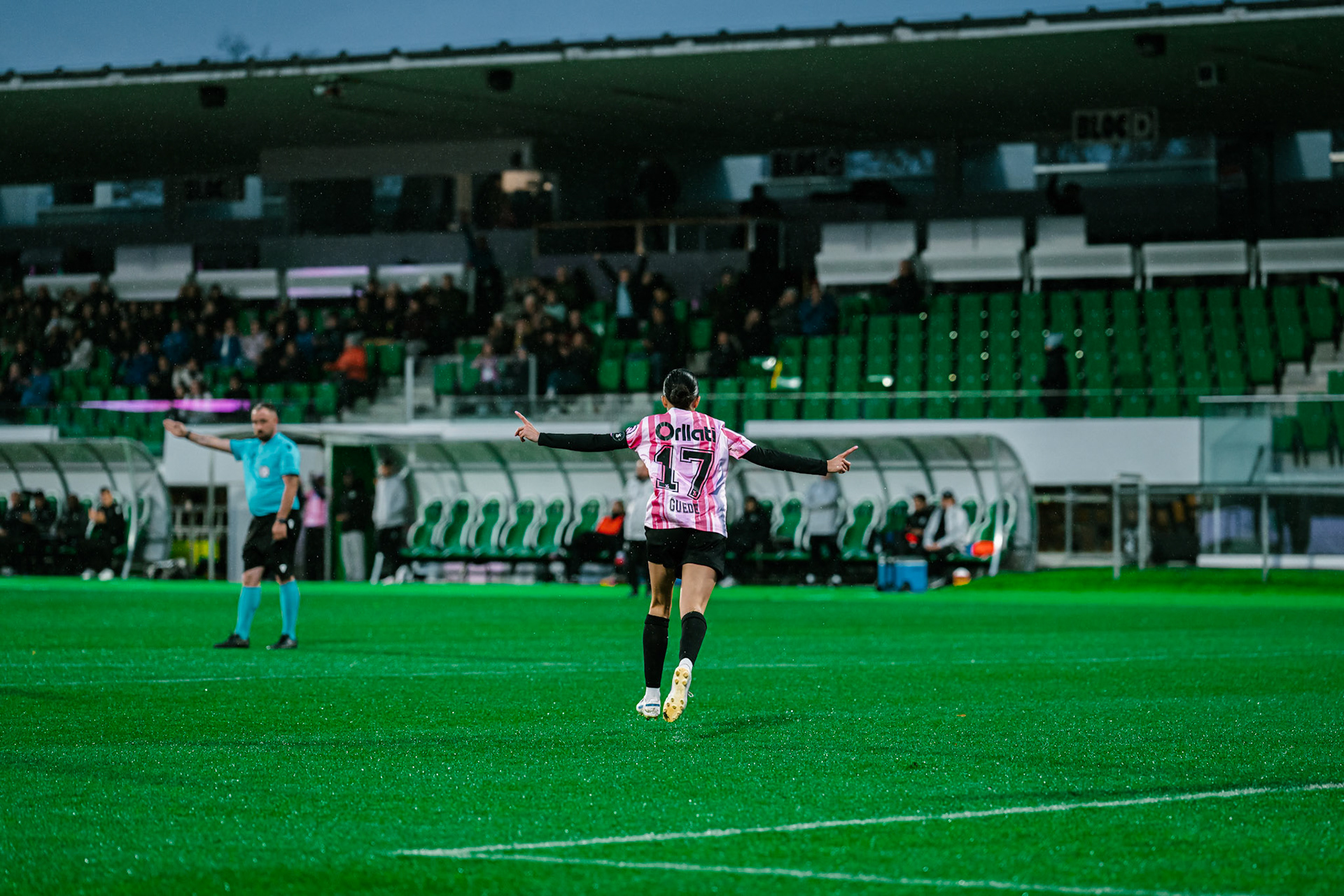 Match de championnat LNB féminine opposant Yverdon Sport FC et le FC Lugano au Stade Municipal, Yverdon-les-Bains. (Christian António / LibsVisuals.com)