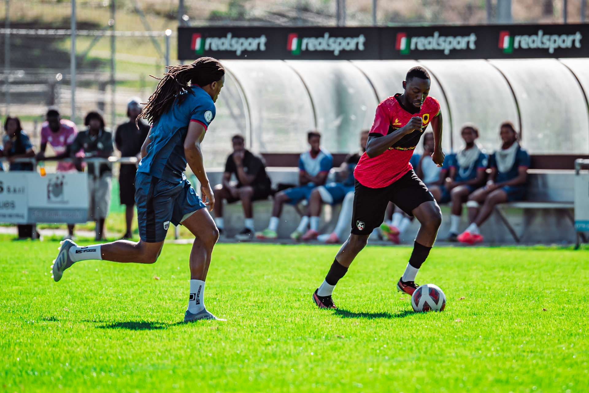 Match amical opposant l’Angola et le Cap-Vert (CanFribourg) au Terrain Communal de Corminboeuf. (Christian António/LibsVisuals.com)