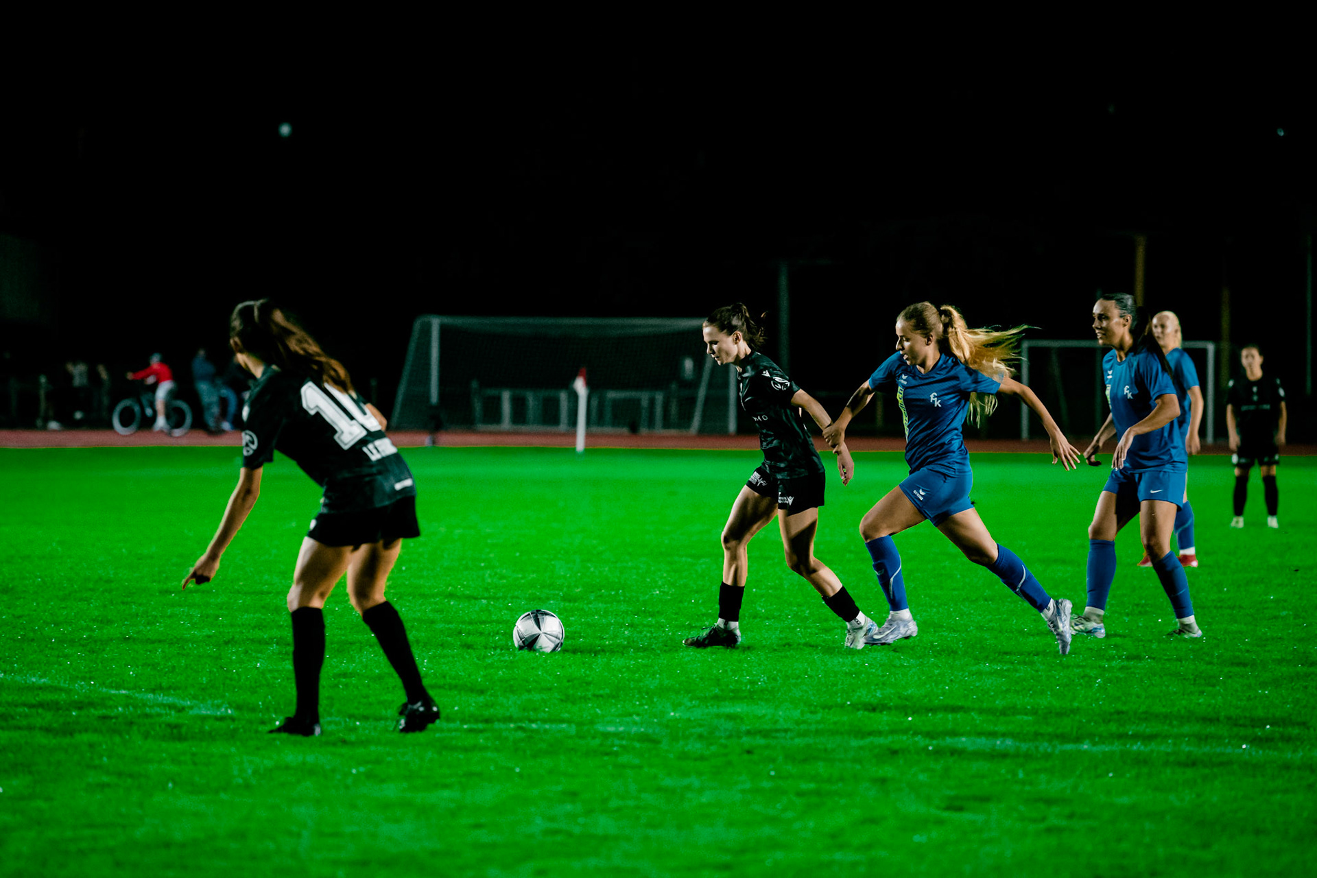 Match championnat LNB féminine opposant FC Küssnacht a/R - Yverdon Sport FC au Sportanlage - Luterbach. (Christian António/LibsVisuals.com)