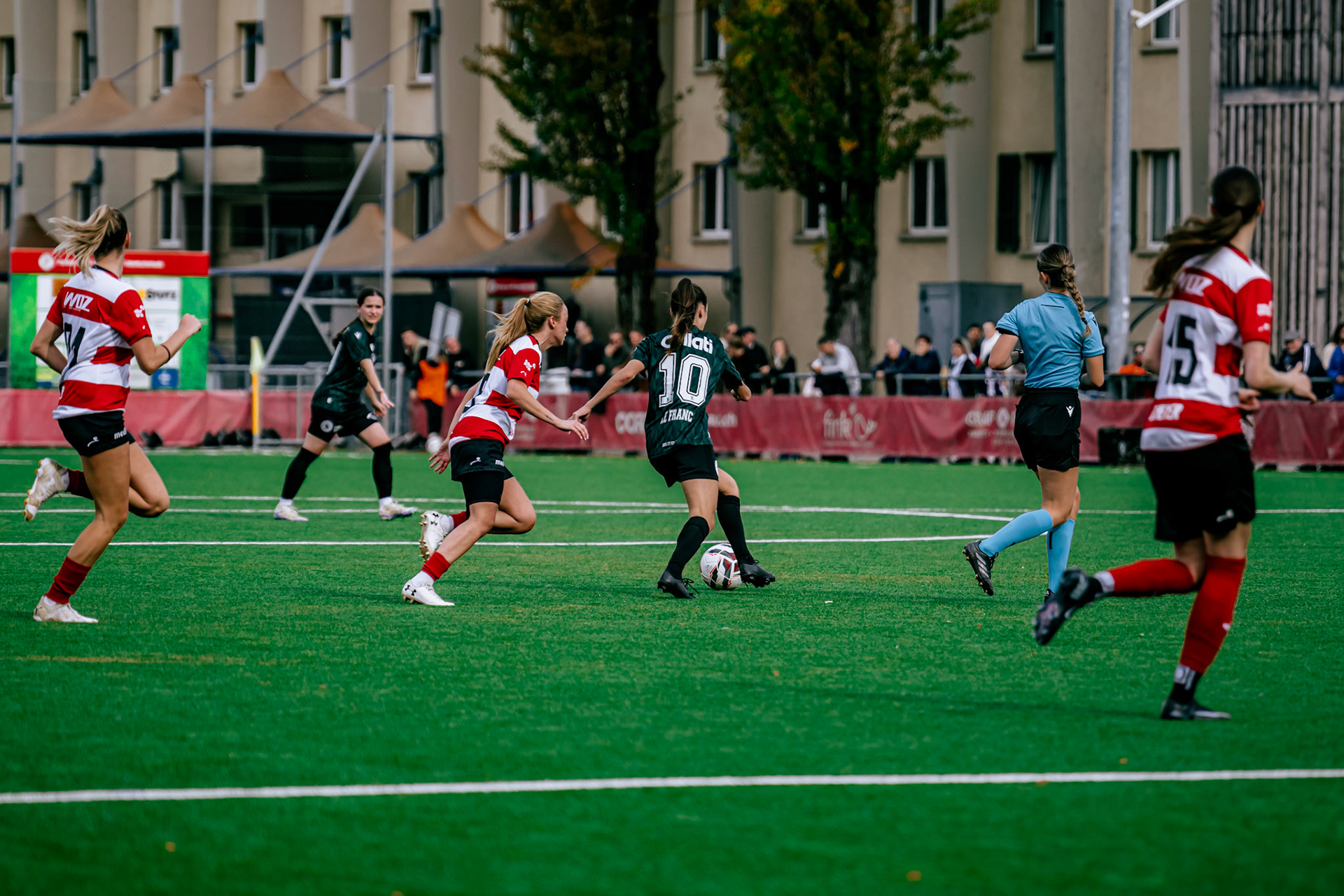 Match de championnat LNB Féminine opposant le FC Winterthur et Yverdon Sport FC au Schützenwiese, Winterthur. (Christian António/LibsVisuals.com)