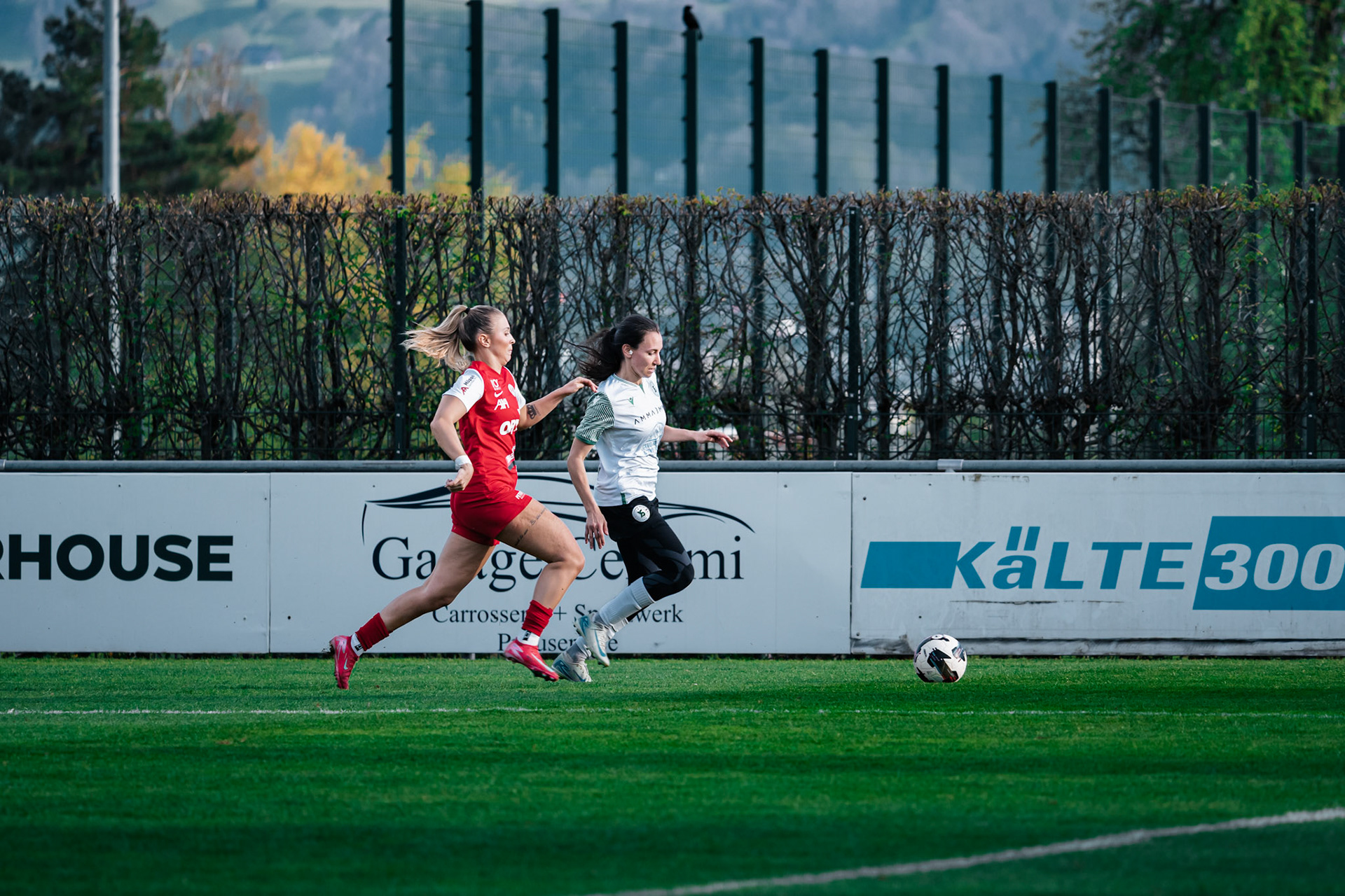 Women’s Super League / tour de promotion/relégation FC Rapperswil-Jona - Yverdon Sport FC au Grünfeld (Christian António/LibsVisuals.com)