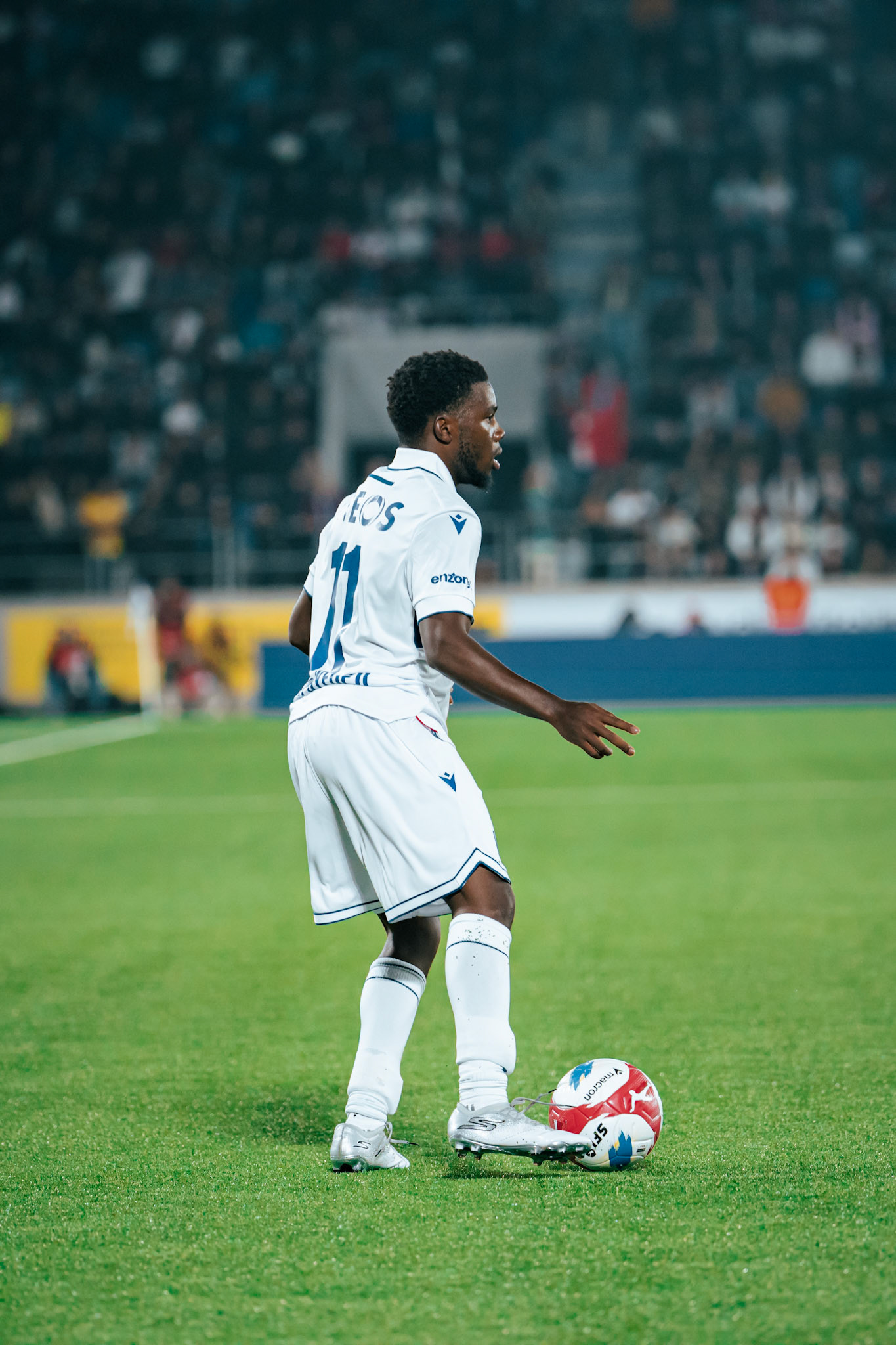 Match aller du tour de barrage de l’UEFA Europa Conference League 2025/26 opposant Lausanne-Sport et le Beşiktaş JK au Stade de la Tuilière. (Christian António/LibsVisuals.com)
