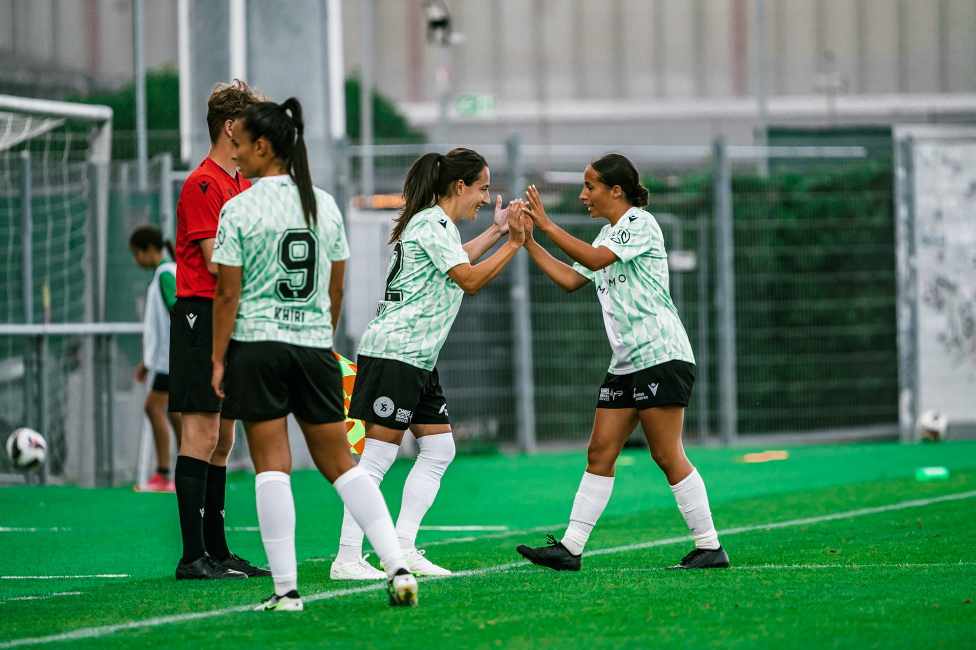 Match championnat LNB féminine opposant Yverdon Sport FC et FC Schlieren au Stade Municipal. (Christian António/LibsVisuals.com)