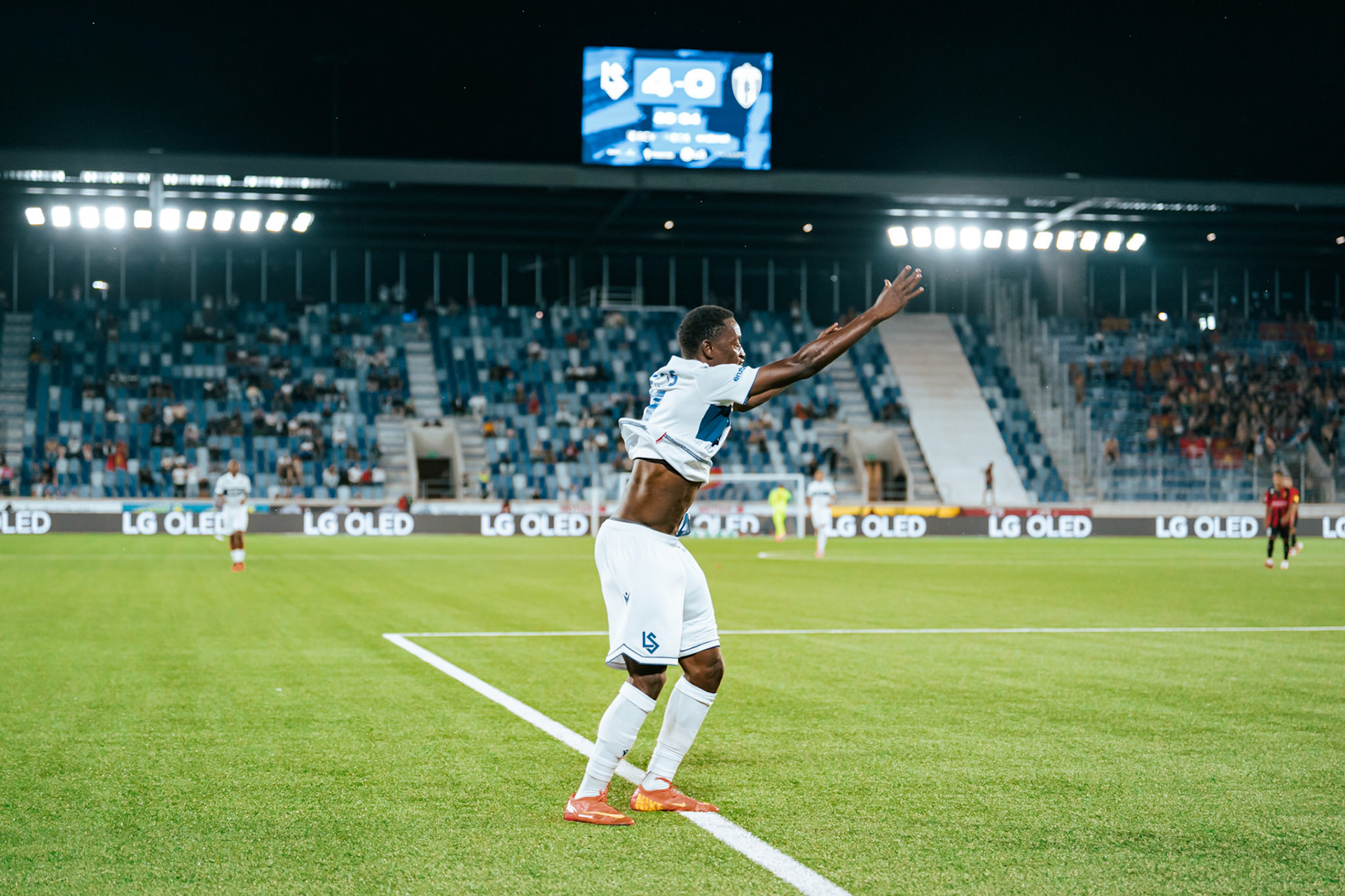 Lausanne-Sport - Vardar Skopje au Stade de la Tuilière. (Christian António/LibsVisuals.com)
