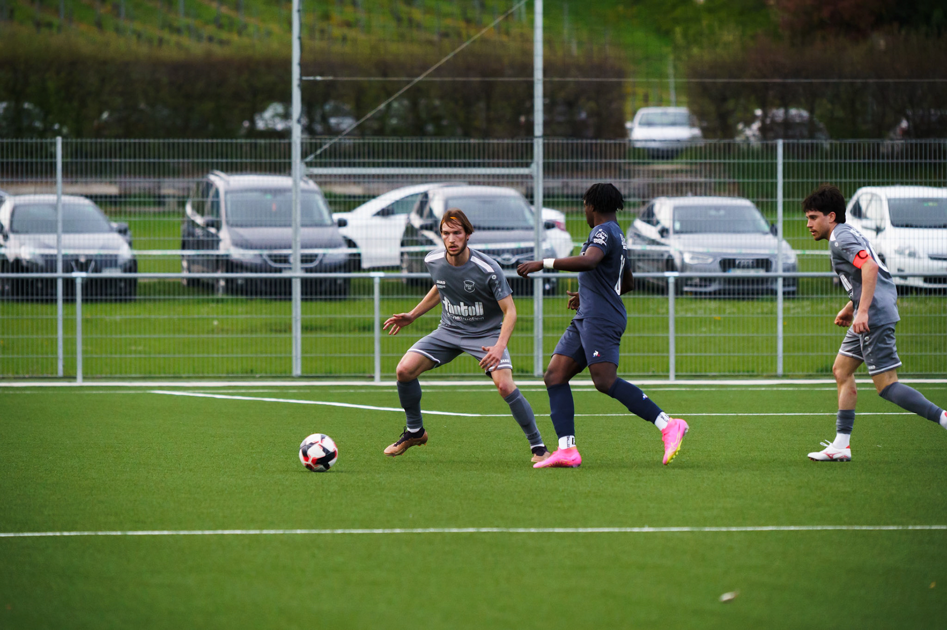 Match 2ème Ligue FC Champagne - FC Grandson-Tuileries au Terrain de Sport de Derrière-Ville à Champagne