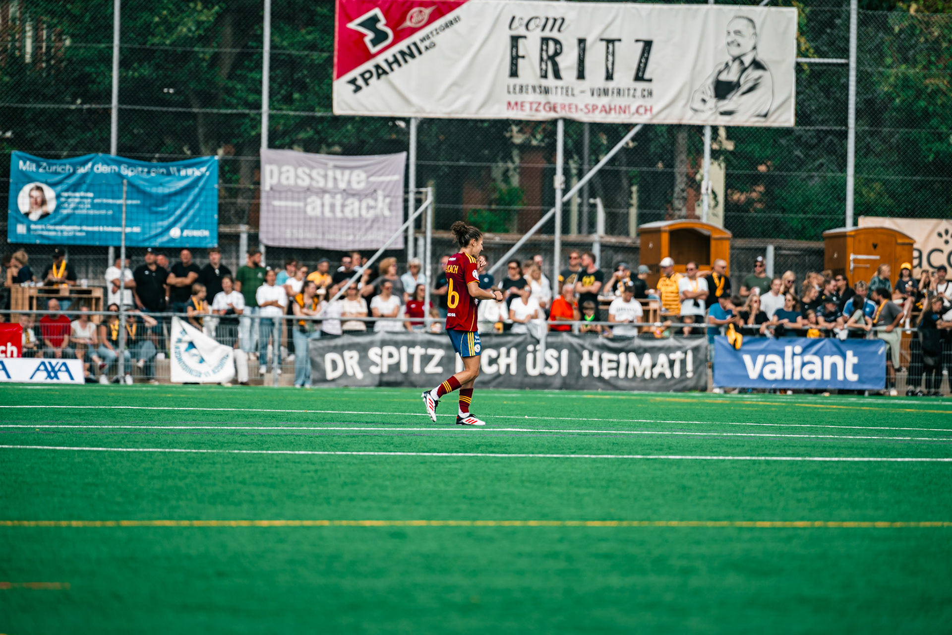 Match de l’AXA Women’s Super League opposant BSC YB Frauen et Servette FC Chênois Féminin au Spitalacker (Kunstrasenfeld), Bern. (Christian António/LibsVisuals.com)