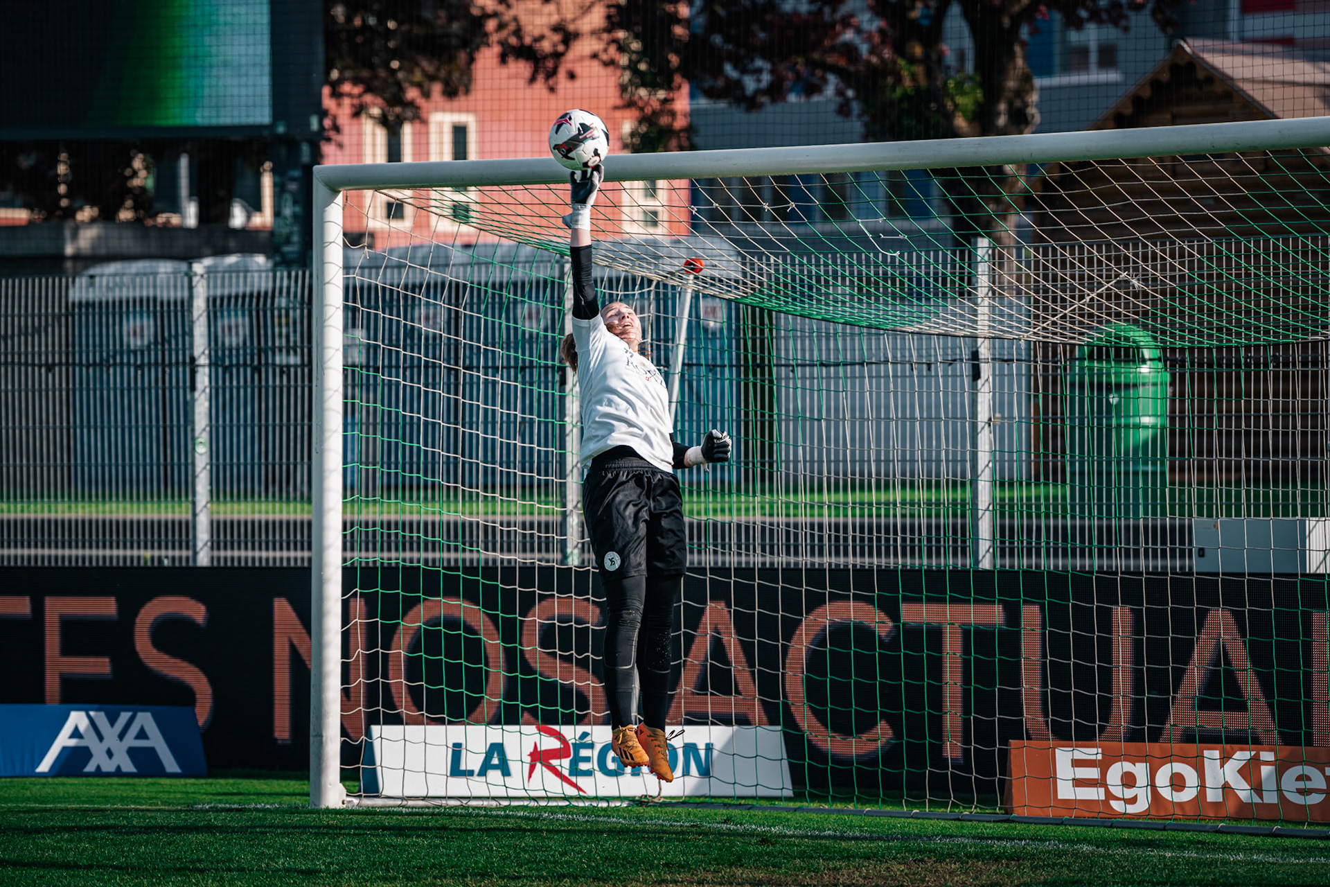 Yverdon Sport FC et FC Rapperswil-Jona au Stade Municipal. (Christian António/LibsVisuals.com)