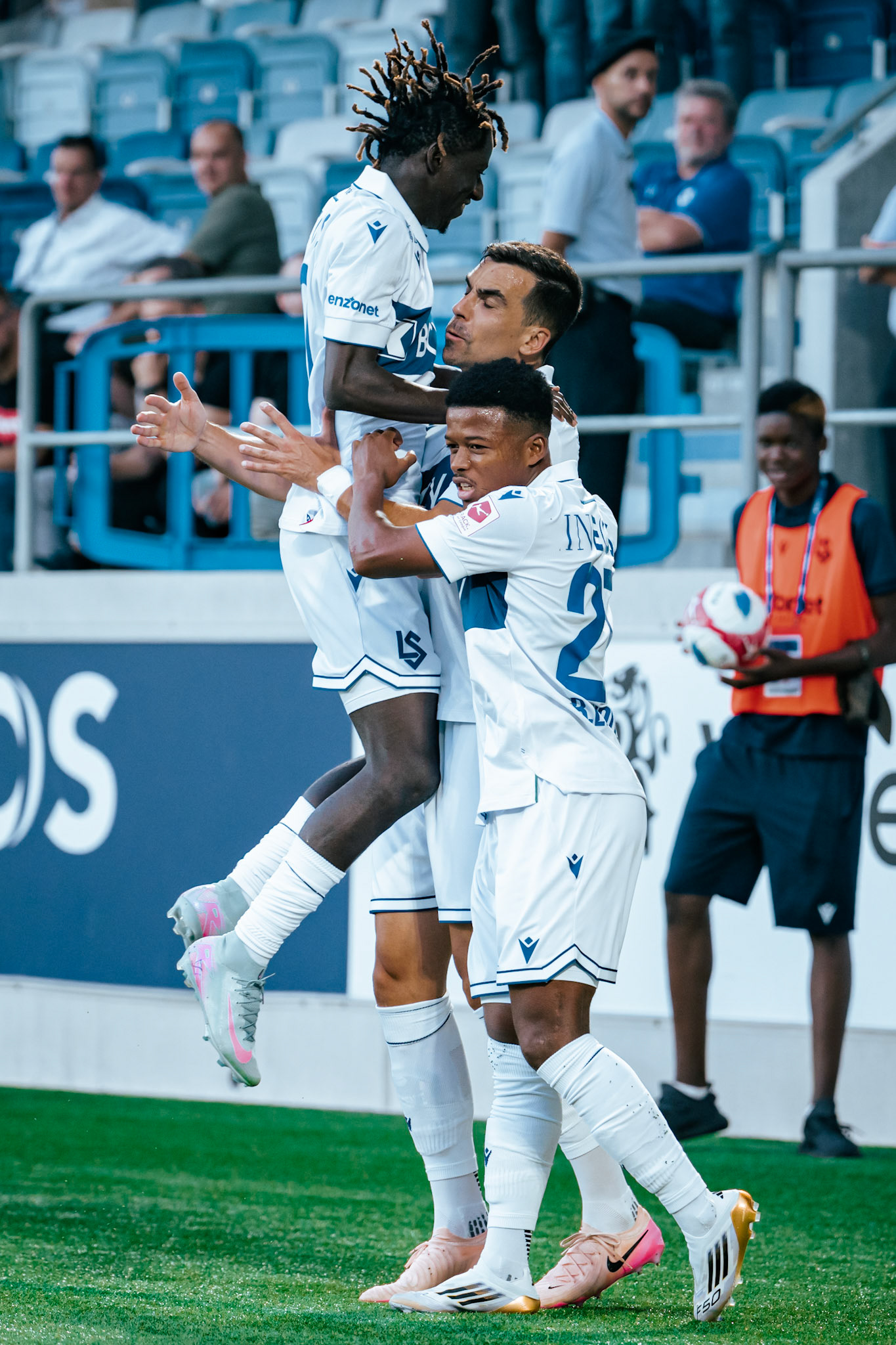 Lausanne-Sport - Vardar Skopje au Stade de la Tuilière. (Christian António/LibsVisuals.com)