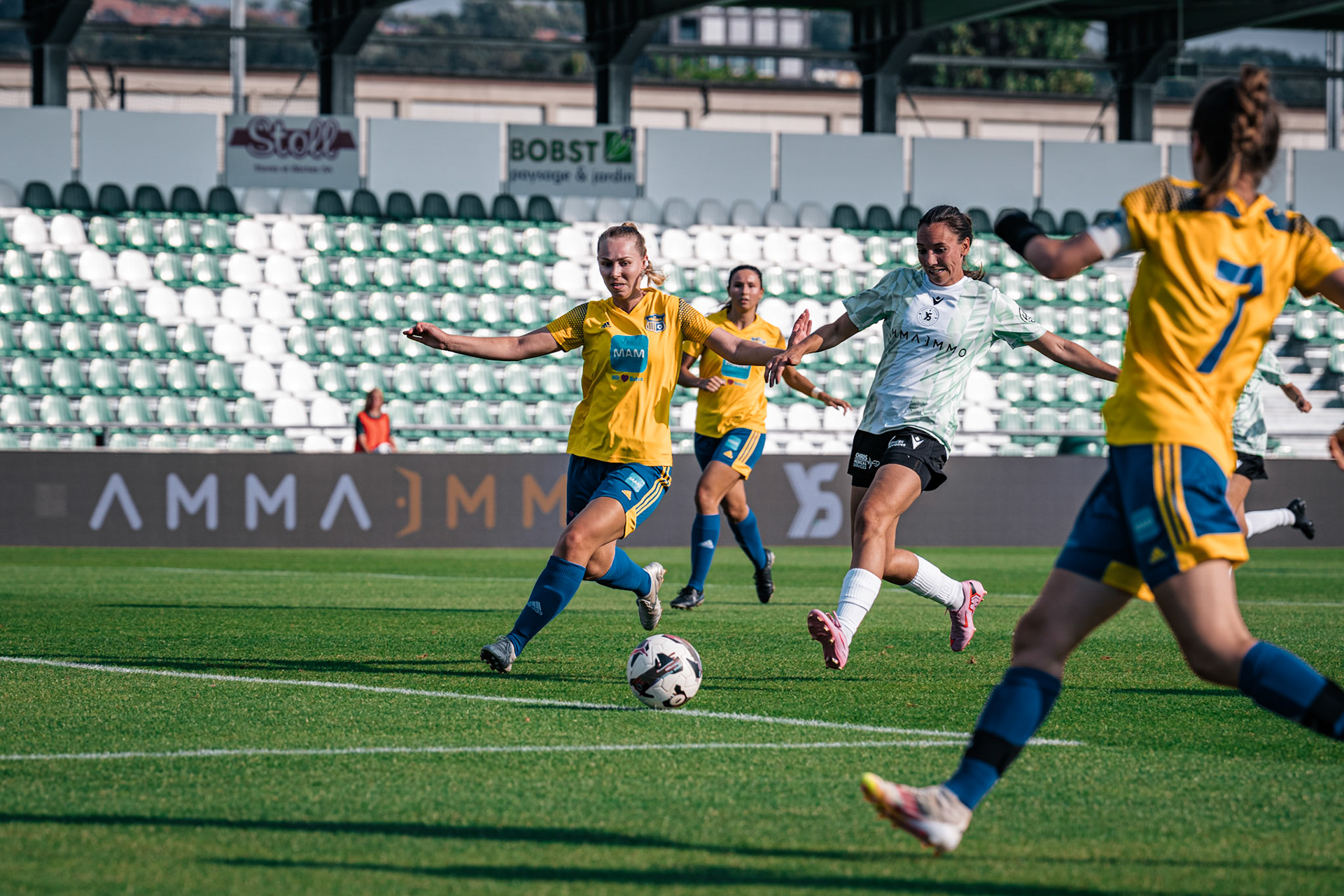 Match championnat opposant Yverdon Sport – FC Wädenswil au Stade Municipal. (Christian António/LibsVisuals.com)