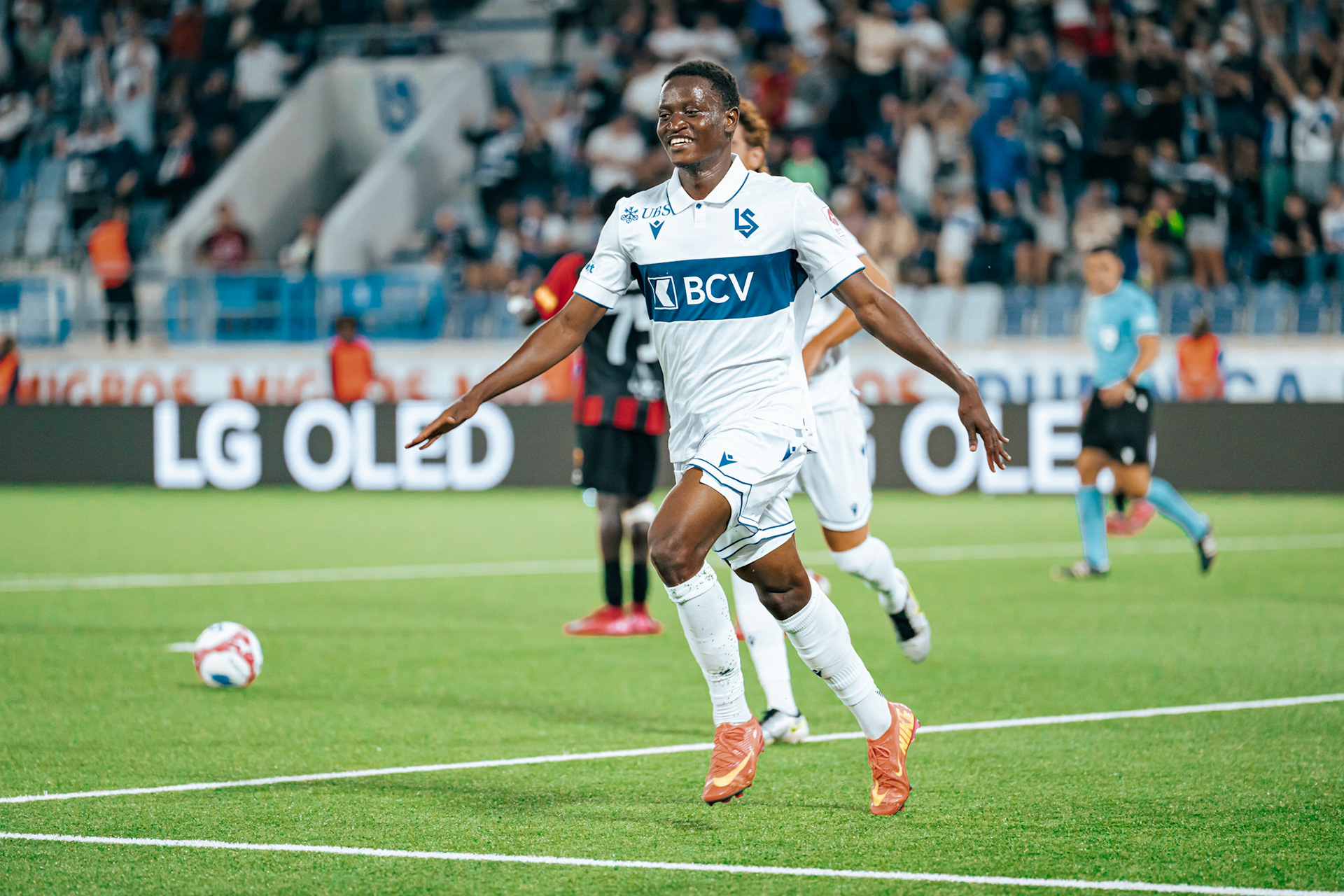 Lausanne-Sport - Vardar Skopje au Stade de la Tuilière. (Christian António/LibsVisuals.com)