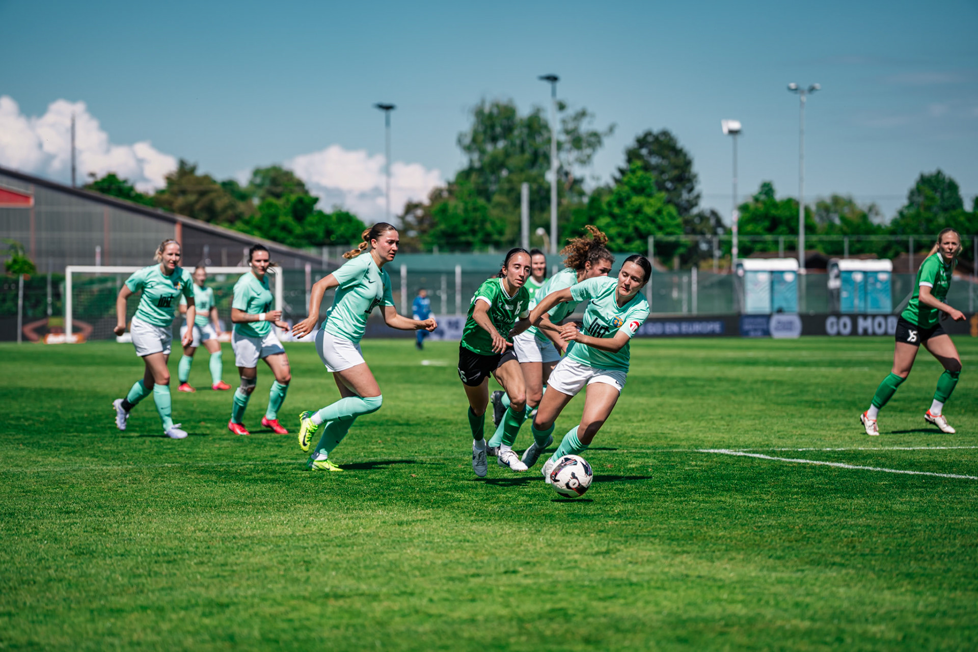 Yverdon Sport FC et FC Schlieren au Stade Municipal. (Christian António/LibsVisuals.com)