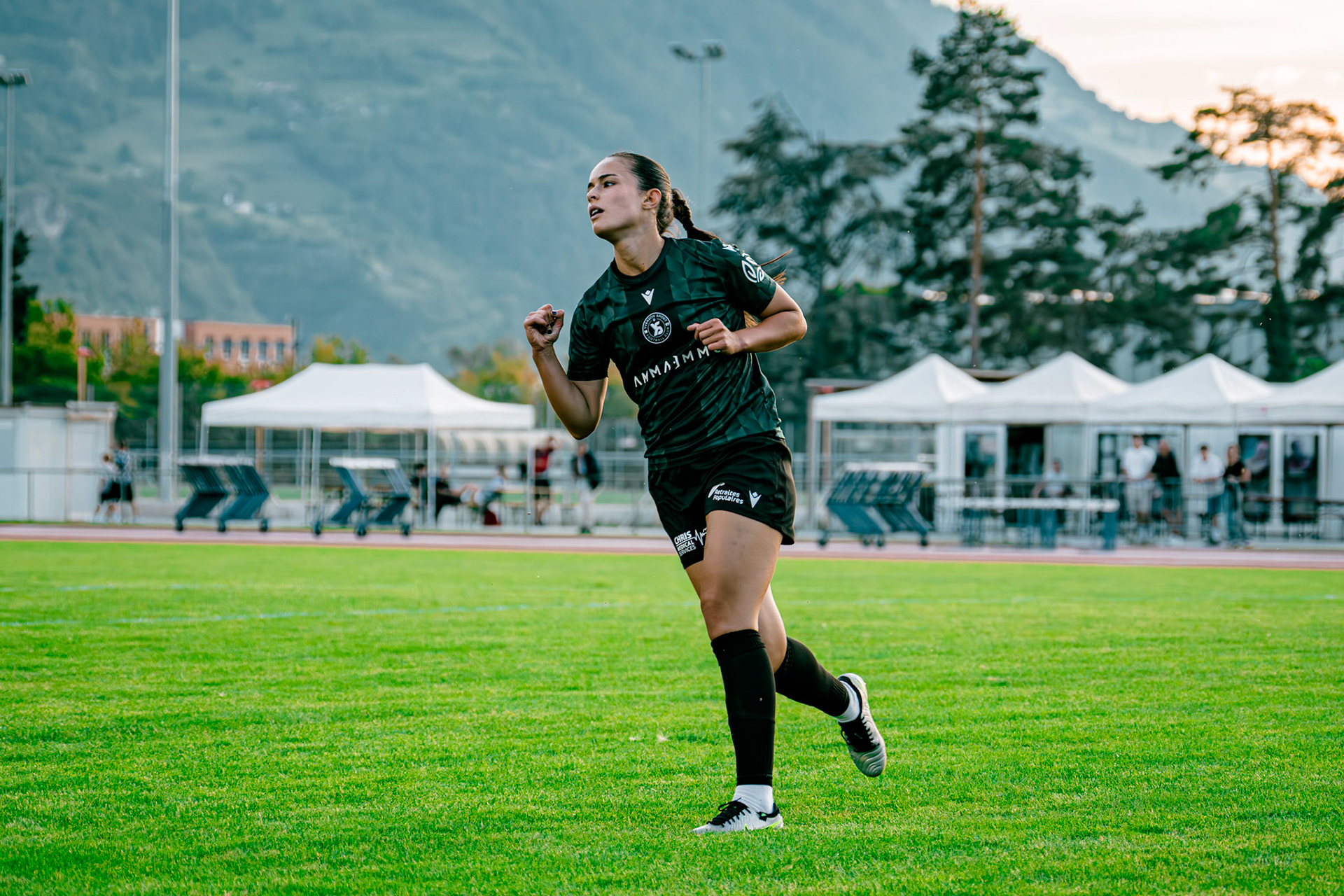 Match de championnat LNB (féminine) opposant le FC Sion Féminin à Yverdon Sport FC à l’Ancien Stand, Sion. (Christian António/LibsVisuals.com)