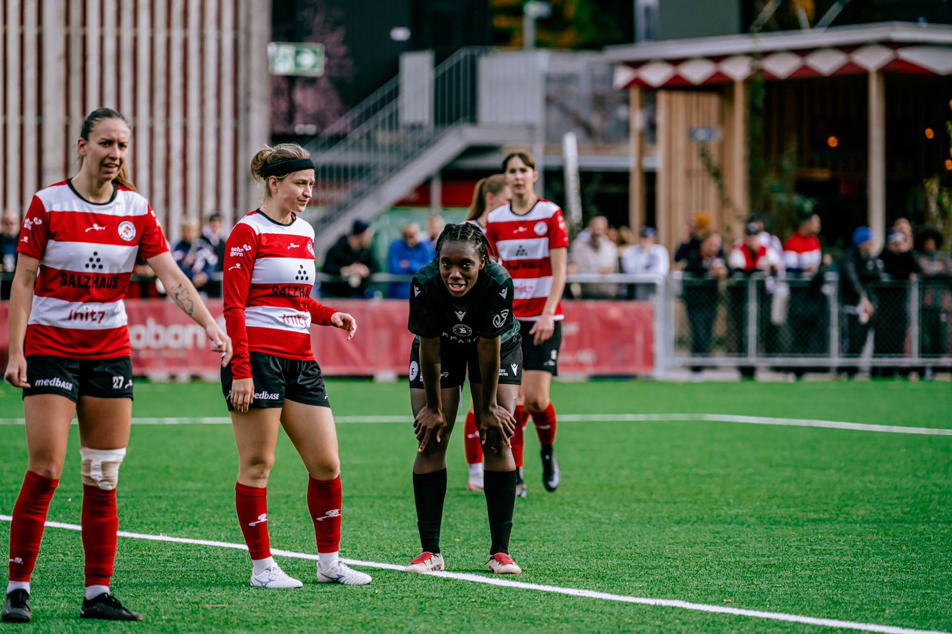 Match de championnat LNB Féminine opposant le FC Winterthur et Yverdon Sport FC au Schützenwiese, Winterthur. (Christian António/LibsVisuals.com)