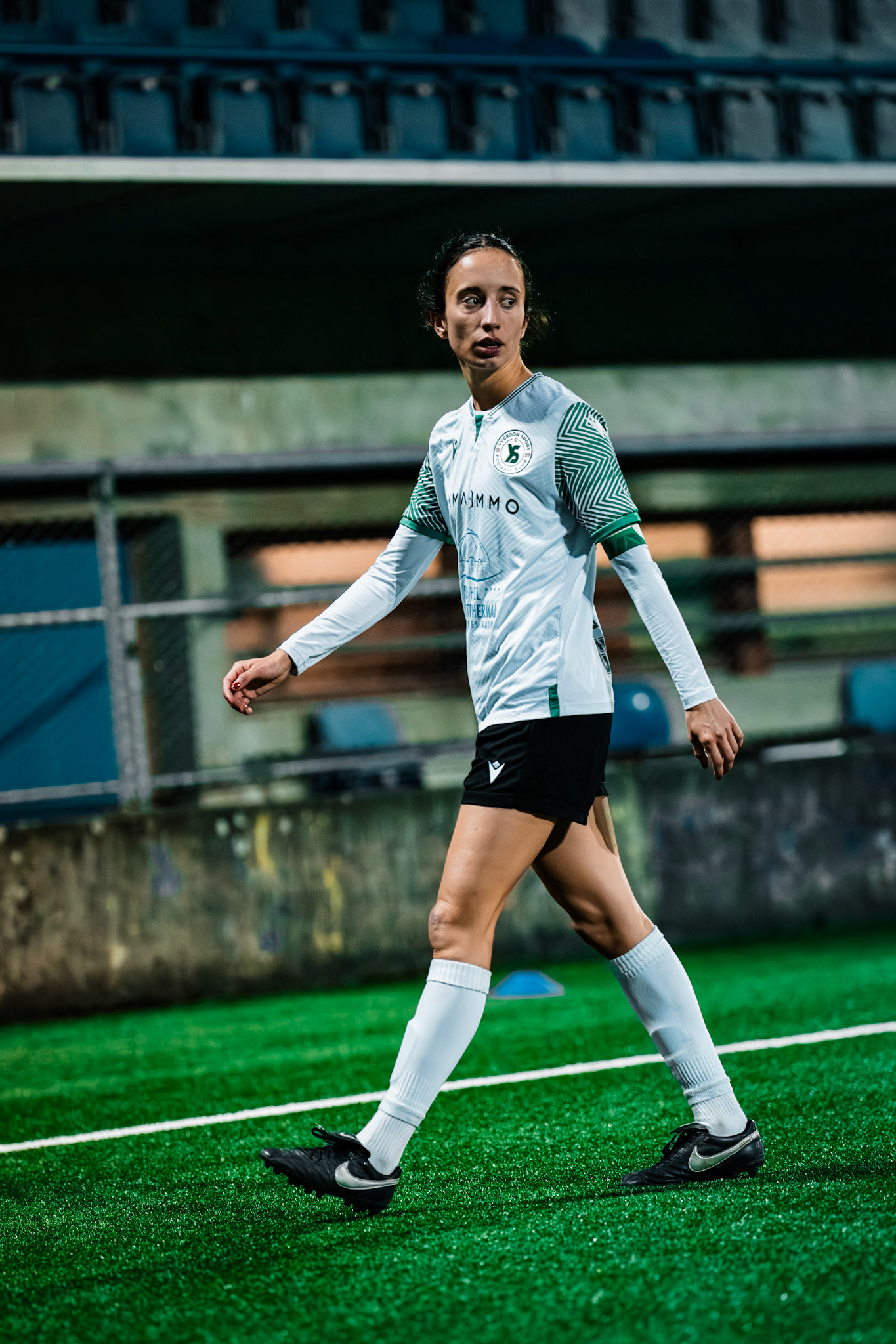 Etoile Carouge FC et Yverdon Sport FC au  Stade de la Fontenette (Christian António/LibsVisuals.com)