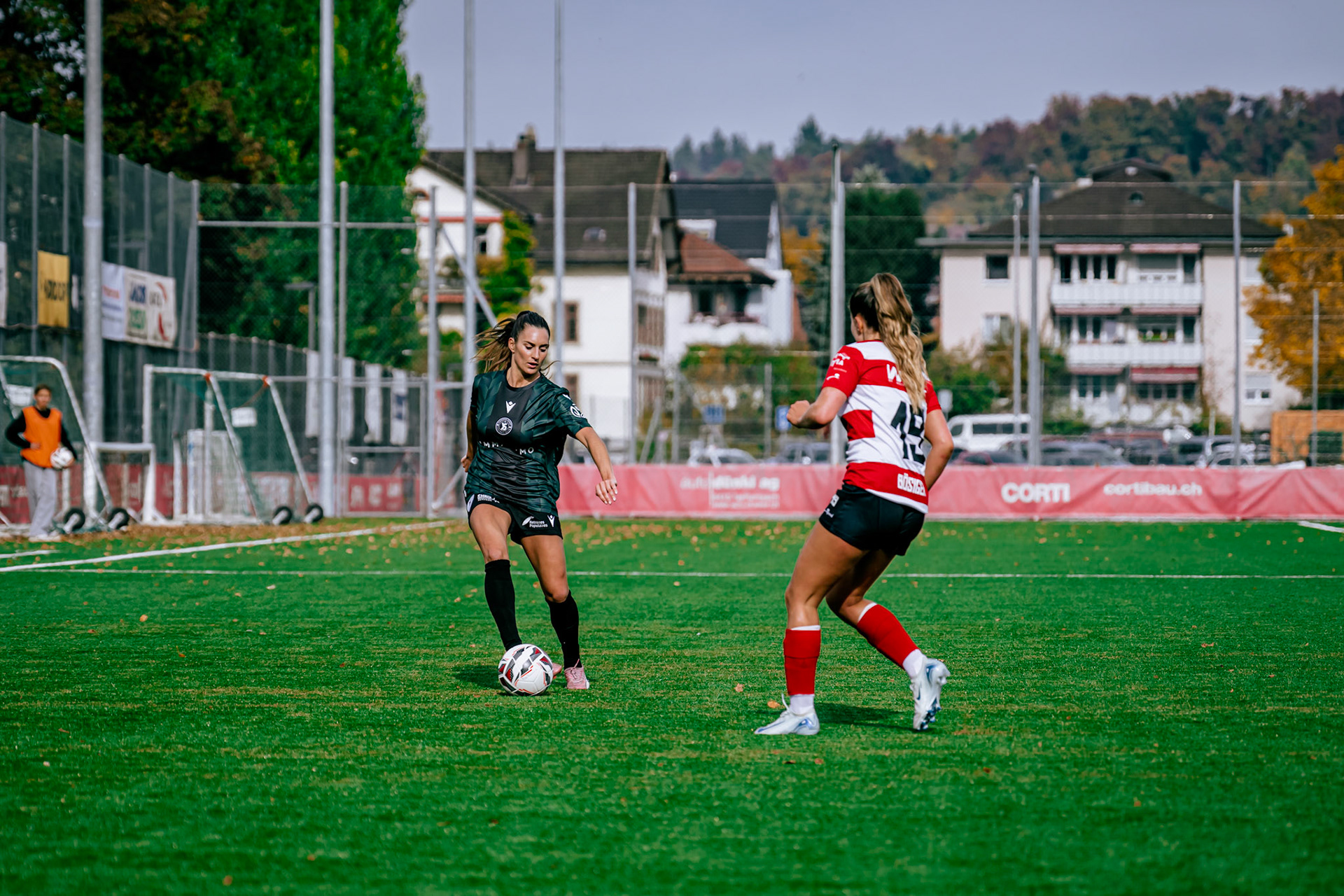 Match de championnat LNB Féminine opposant le FC Winterthur et Yverdon Sport FC au Schützenwiese, Winterthur. (Christian António/LibsVisuals.com)