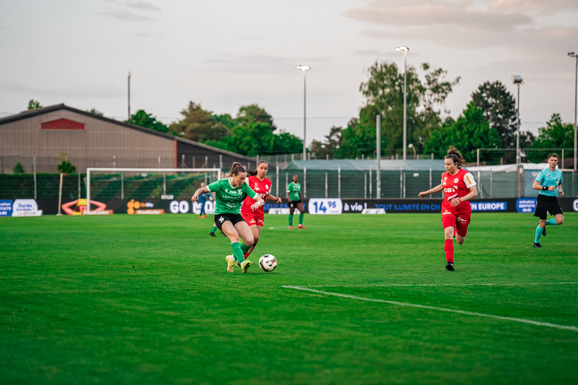 Yverdon Sport FC et FC Rapperswil-Jona au Stade Municipal. (Christian António/LibsVisuals.com)